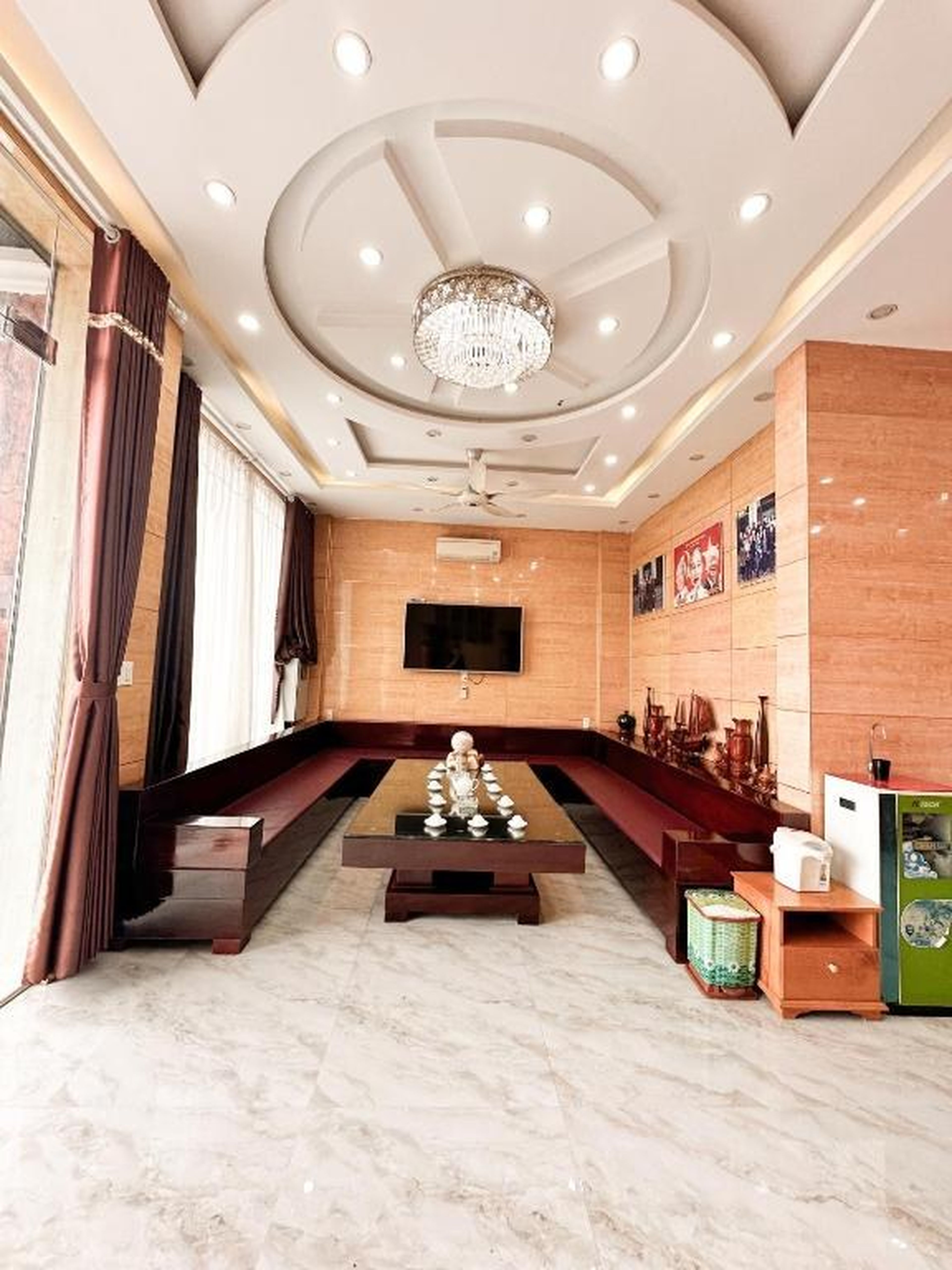 Khách sạn Thuấn Huệ - Hình 3