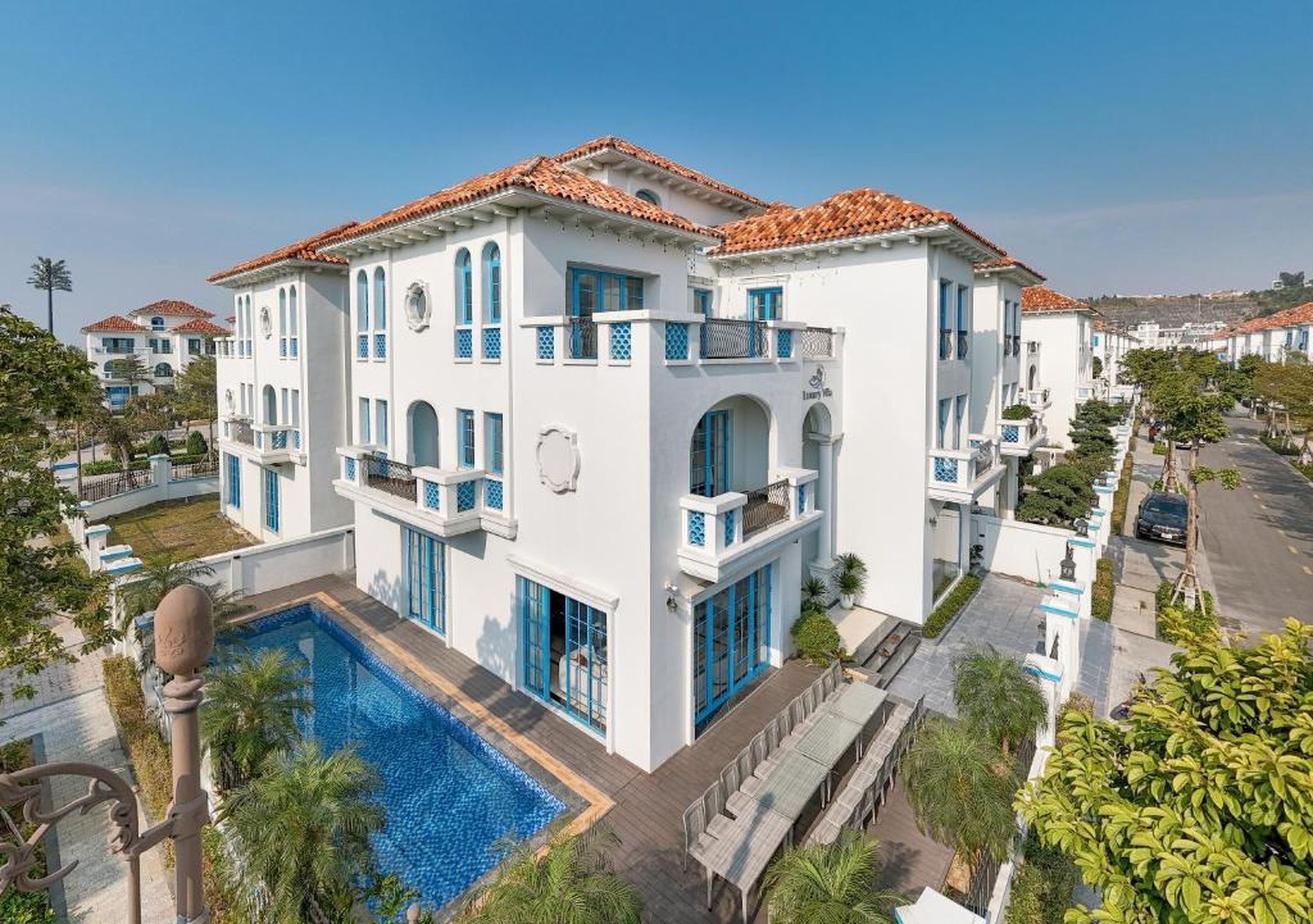 The Villas By Sun Grand City Feria Ha Long bay - Hình 6