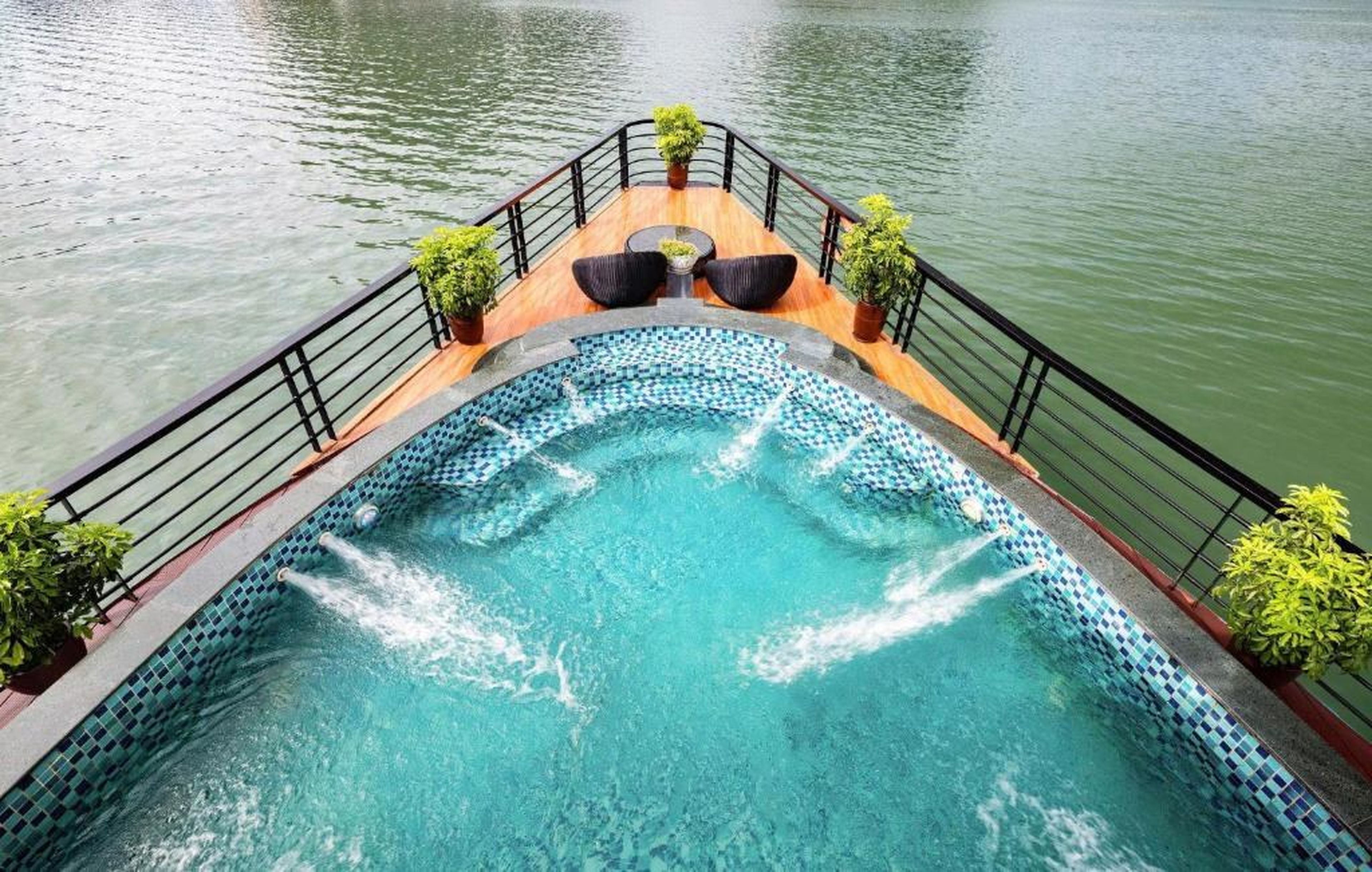 Aqua Elegance Cruise - Halong Bay by AHG - Hình 7