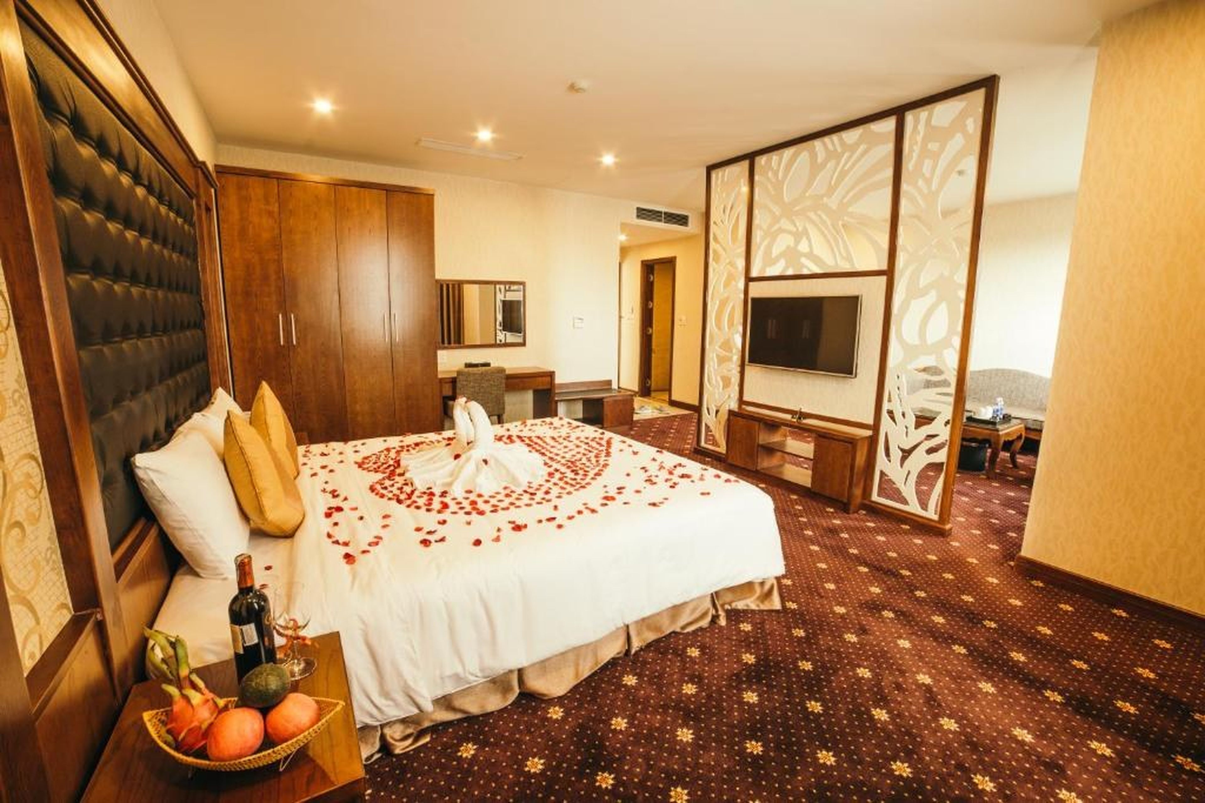Grand Móng Cái Hotel - Hình 40