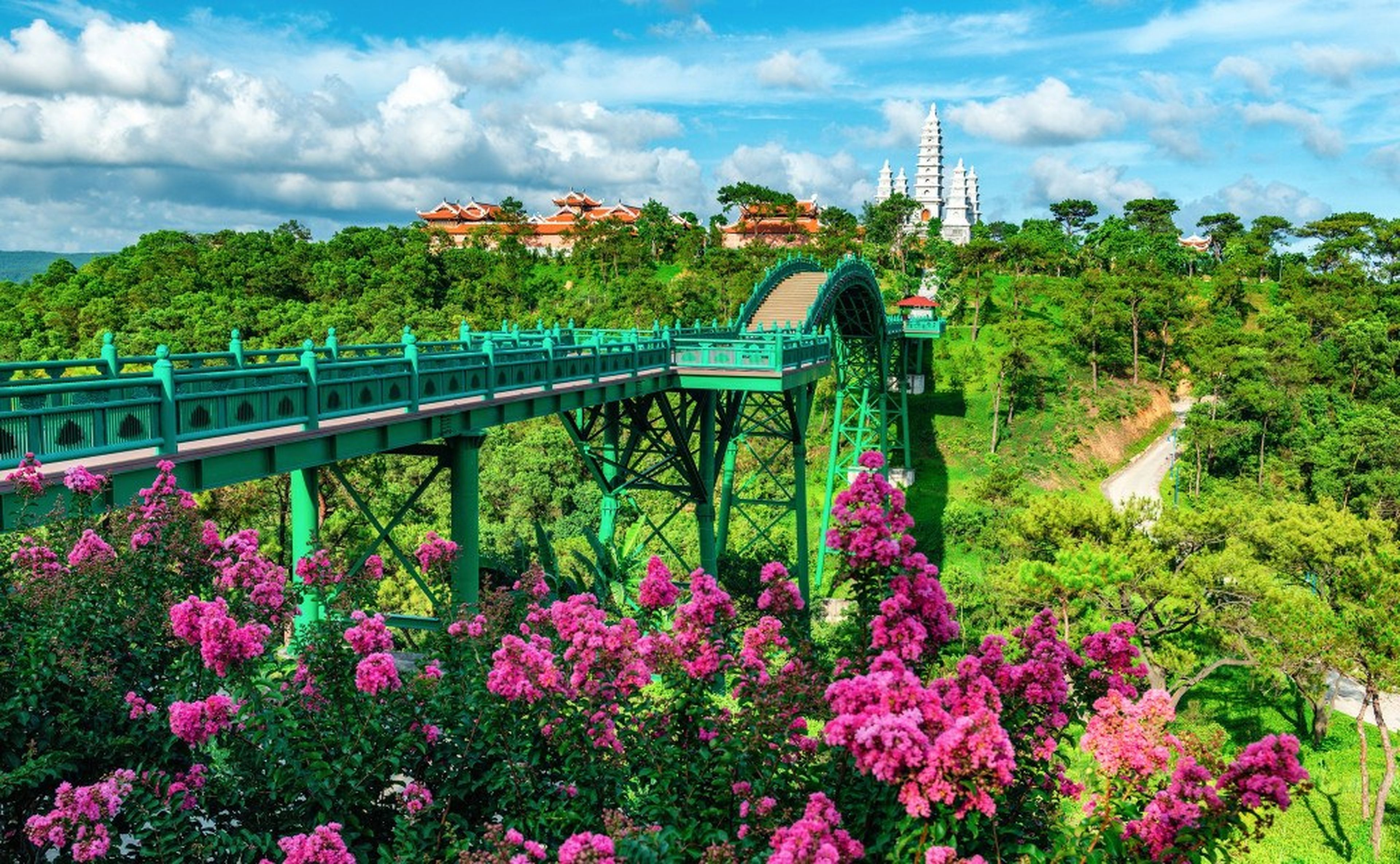 Visit Ha Long Bay and Enjoy Countless Exciting Activities at Sun World Ha Long - Hình 6