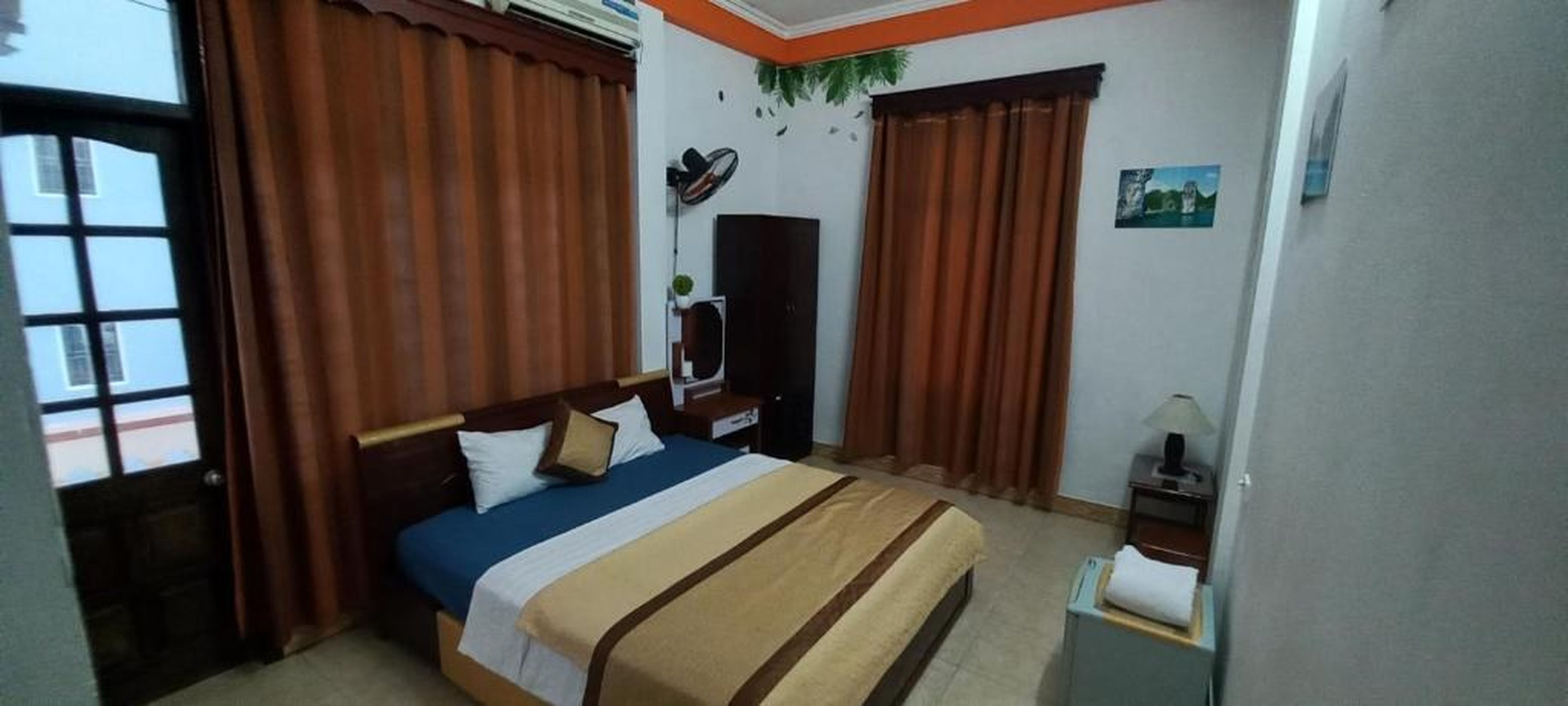 Alex Ha Long Hotel - Hình 16