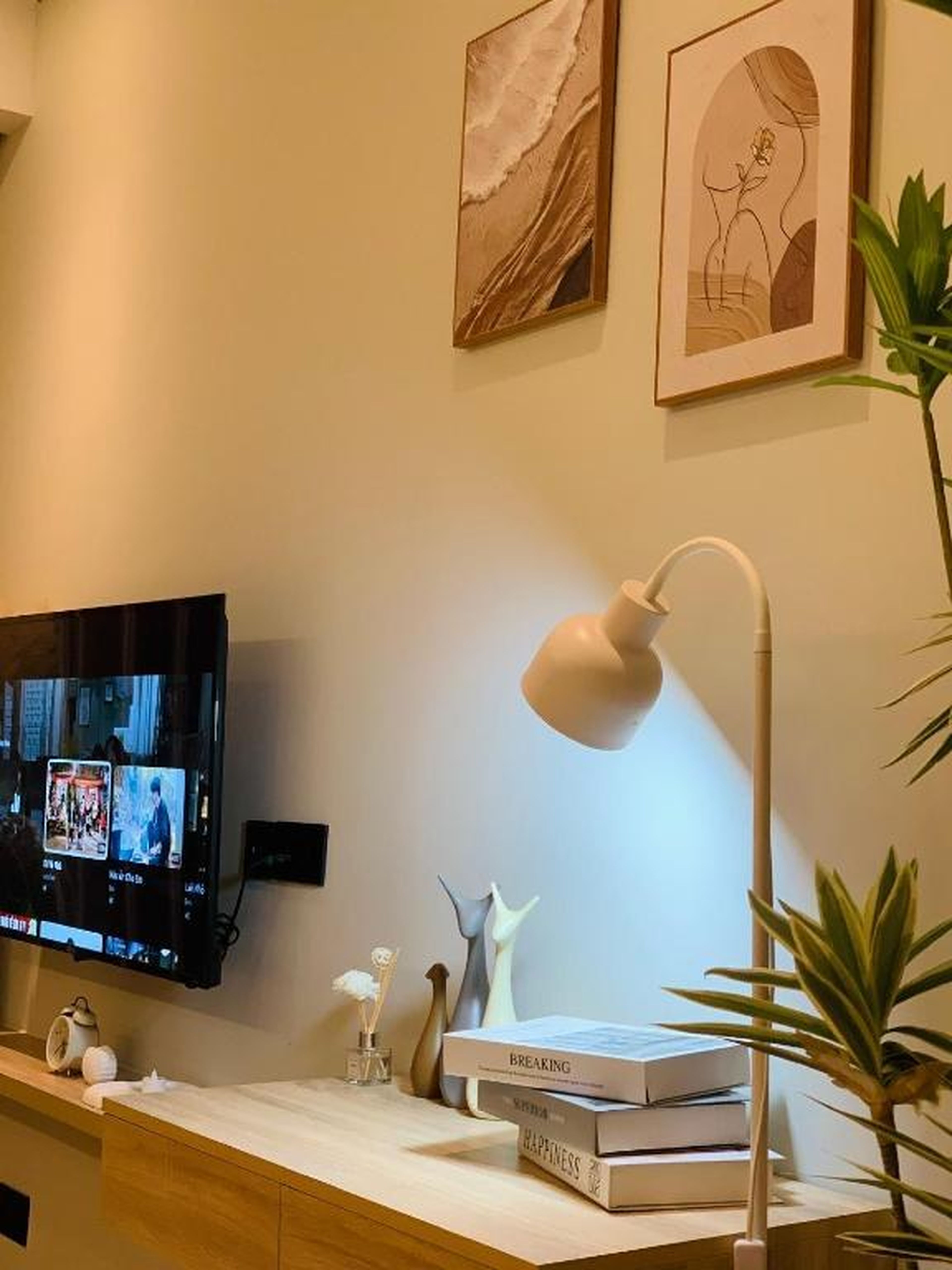 MiVi Seaview Homestay Citadines Marina Hung Thang Ha Long - Hình 26