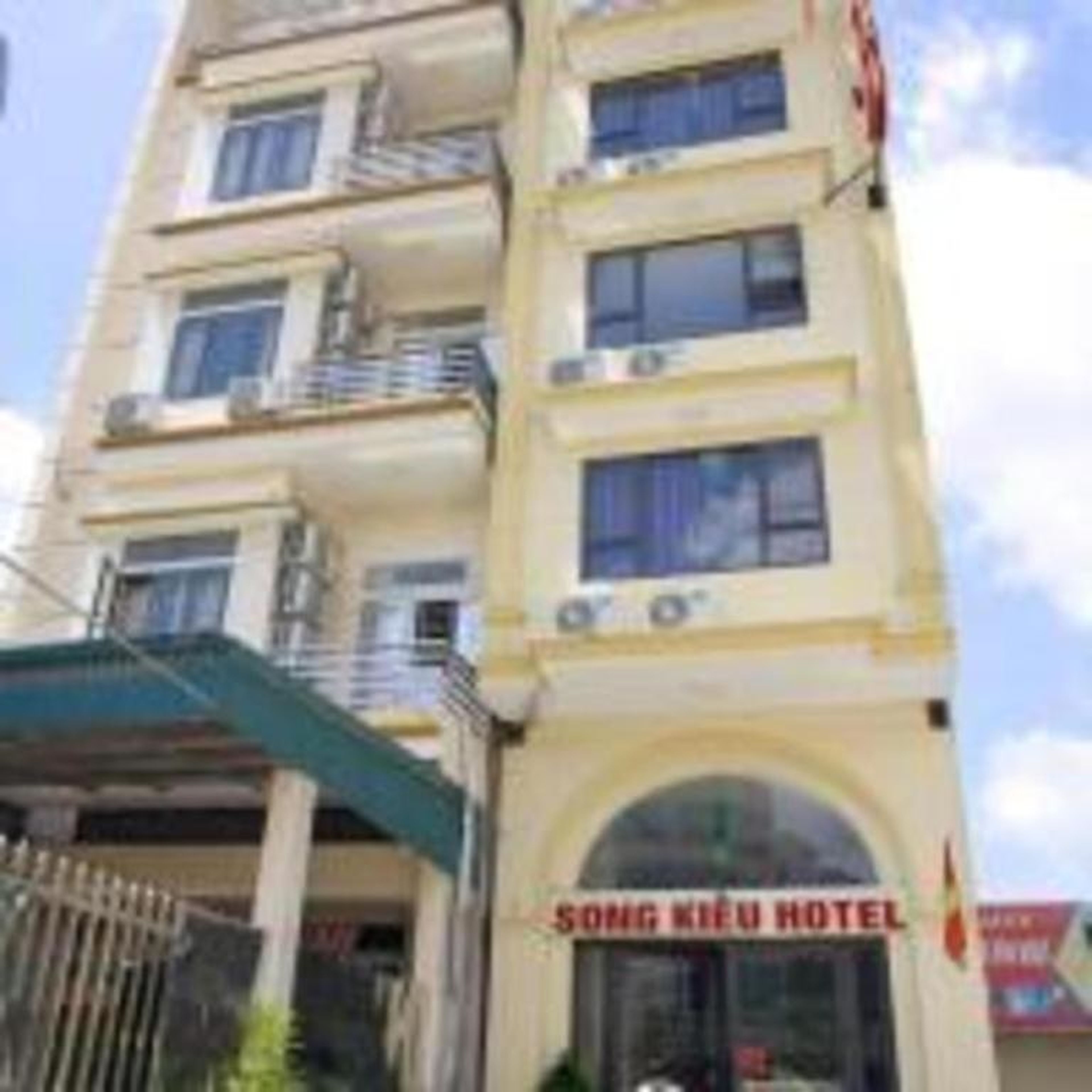 Song Kieu Hotel - Self check-in - Hình 2