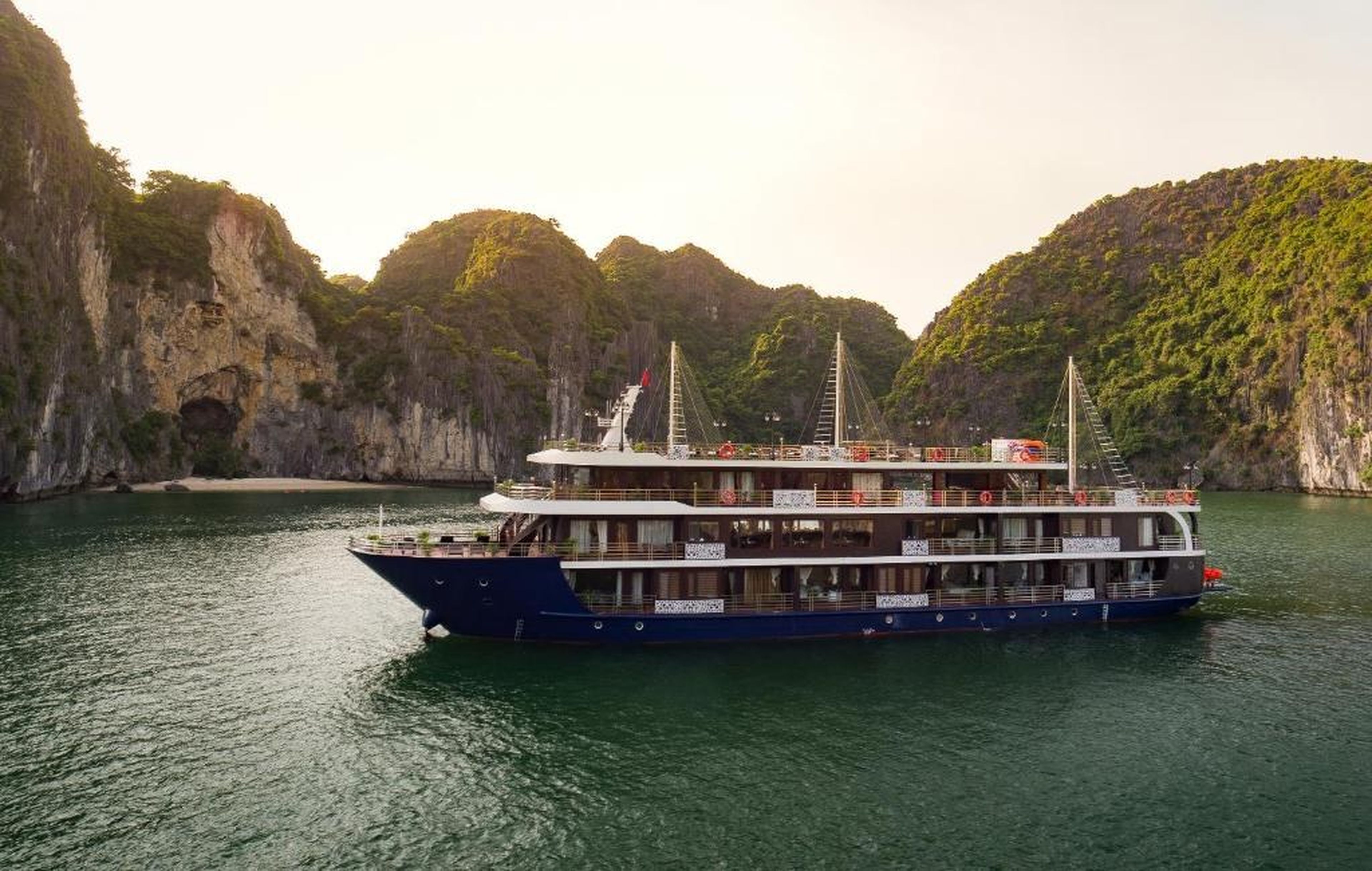 La Pandora Cruises - Hình 8