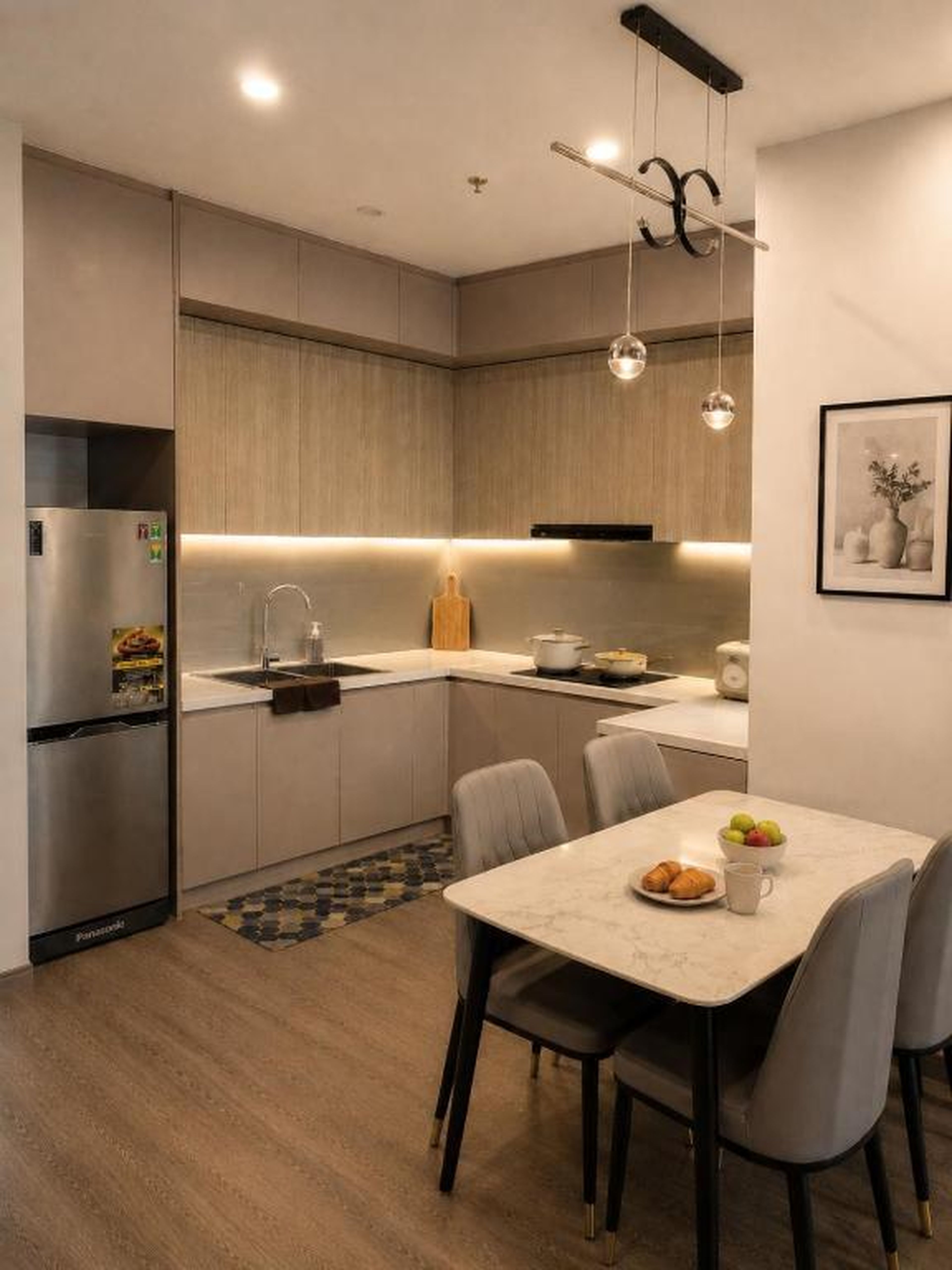 The Ruby Hạ Long - Bay & Skyline View 2BR Apartment - Hình 1