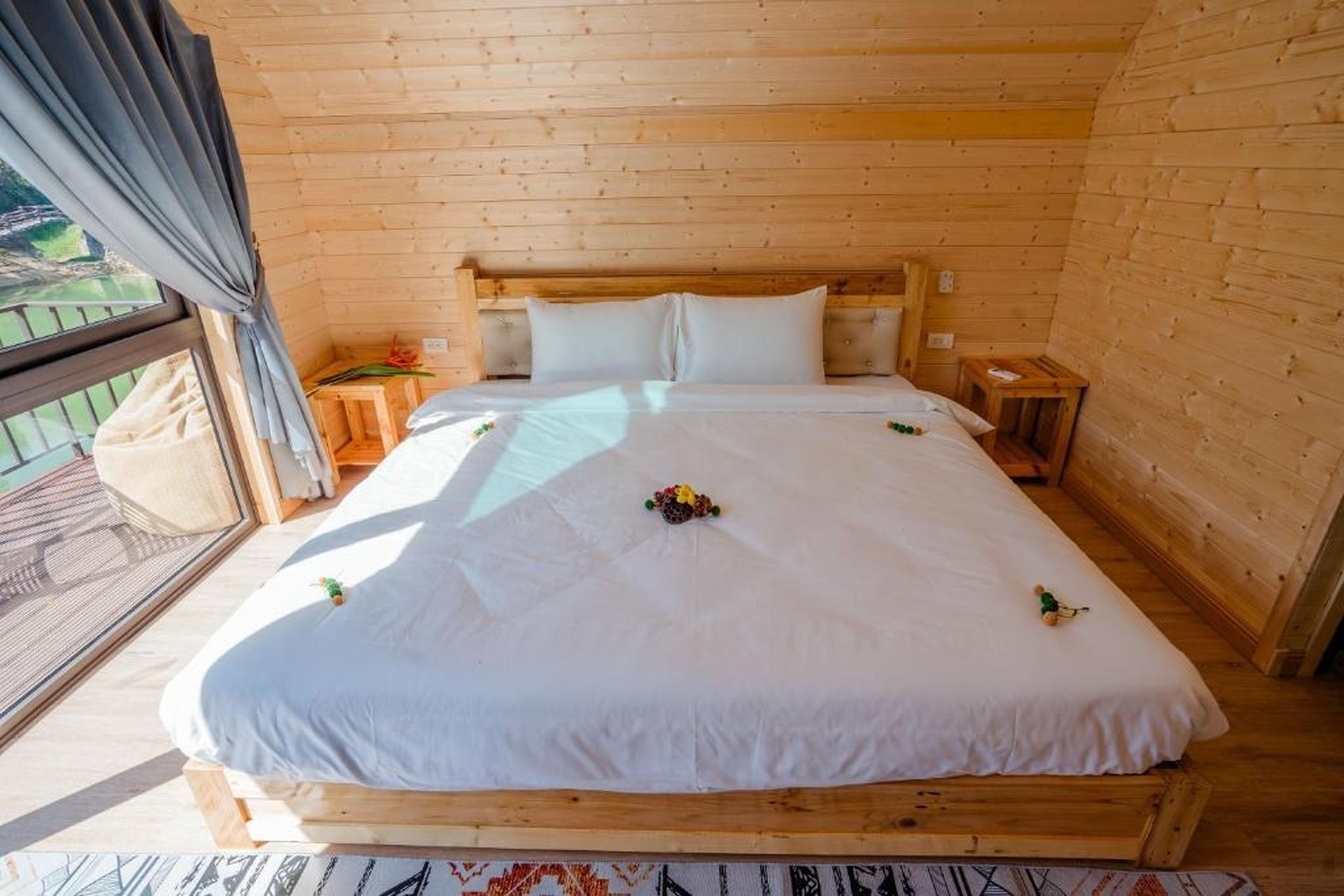 Bai Tu Long Mountain Resort - Hình 33