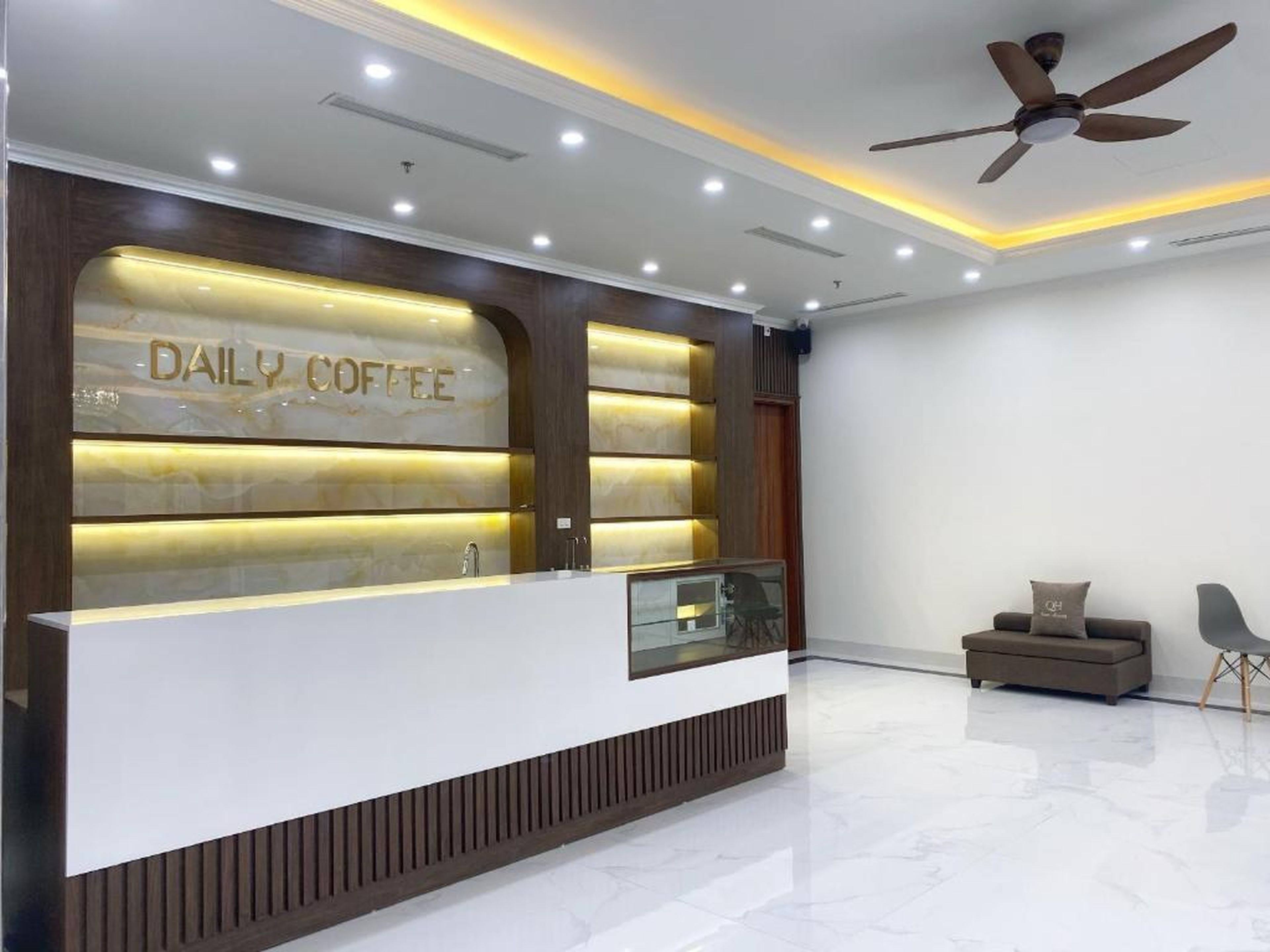 Daily Hotel Halong - Hình 9