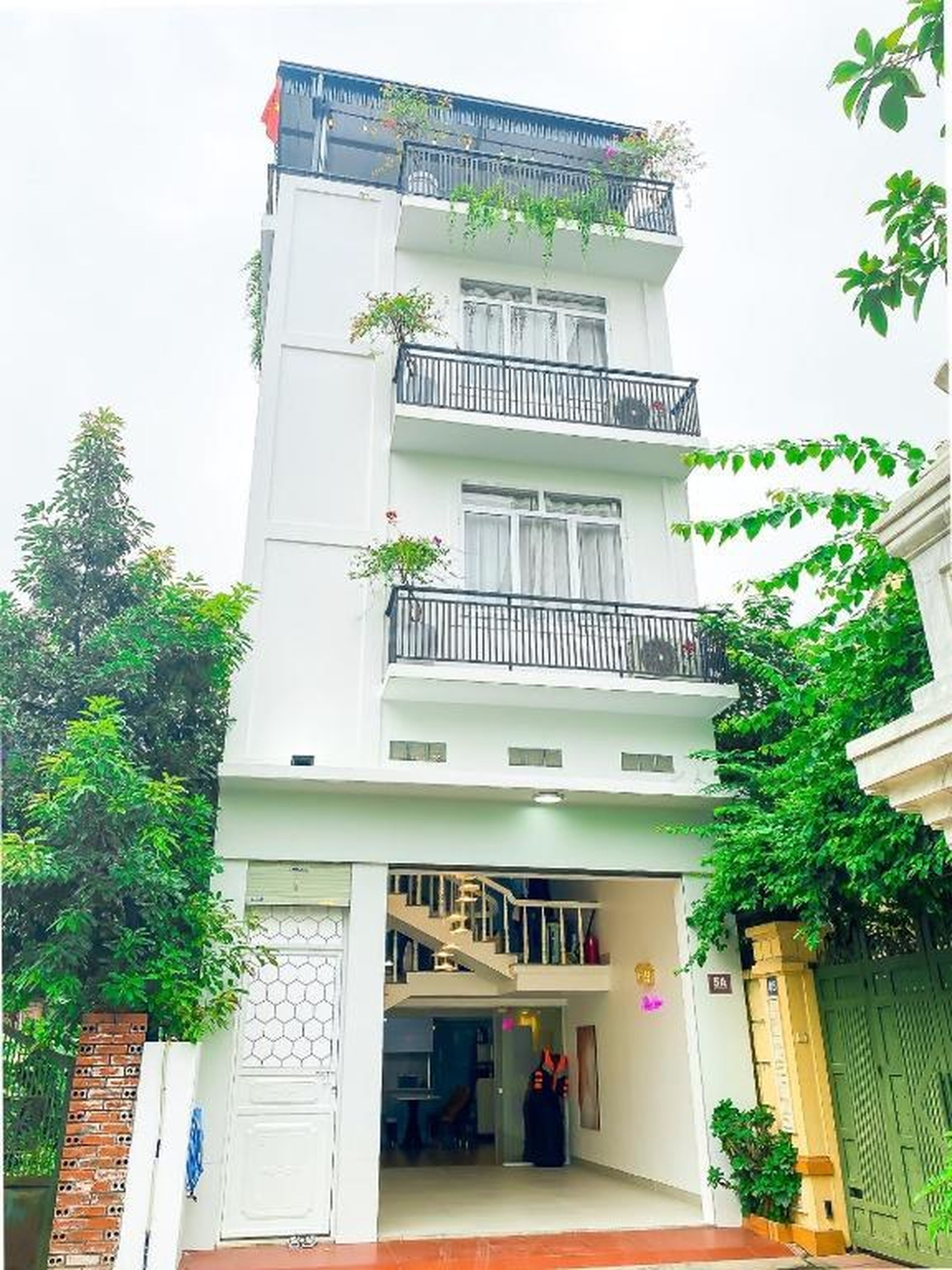 Nắng House - Ngôi Nhà 5 Phòng Ngủ cách công viên Sun World 500m - Hình 6