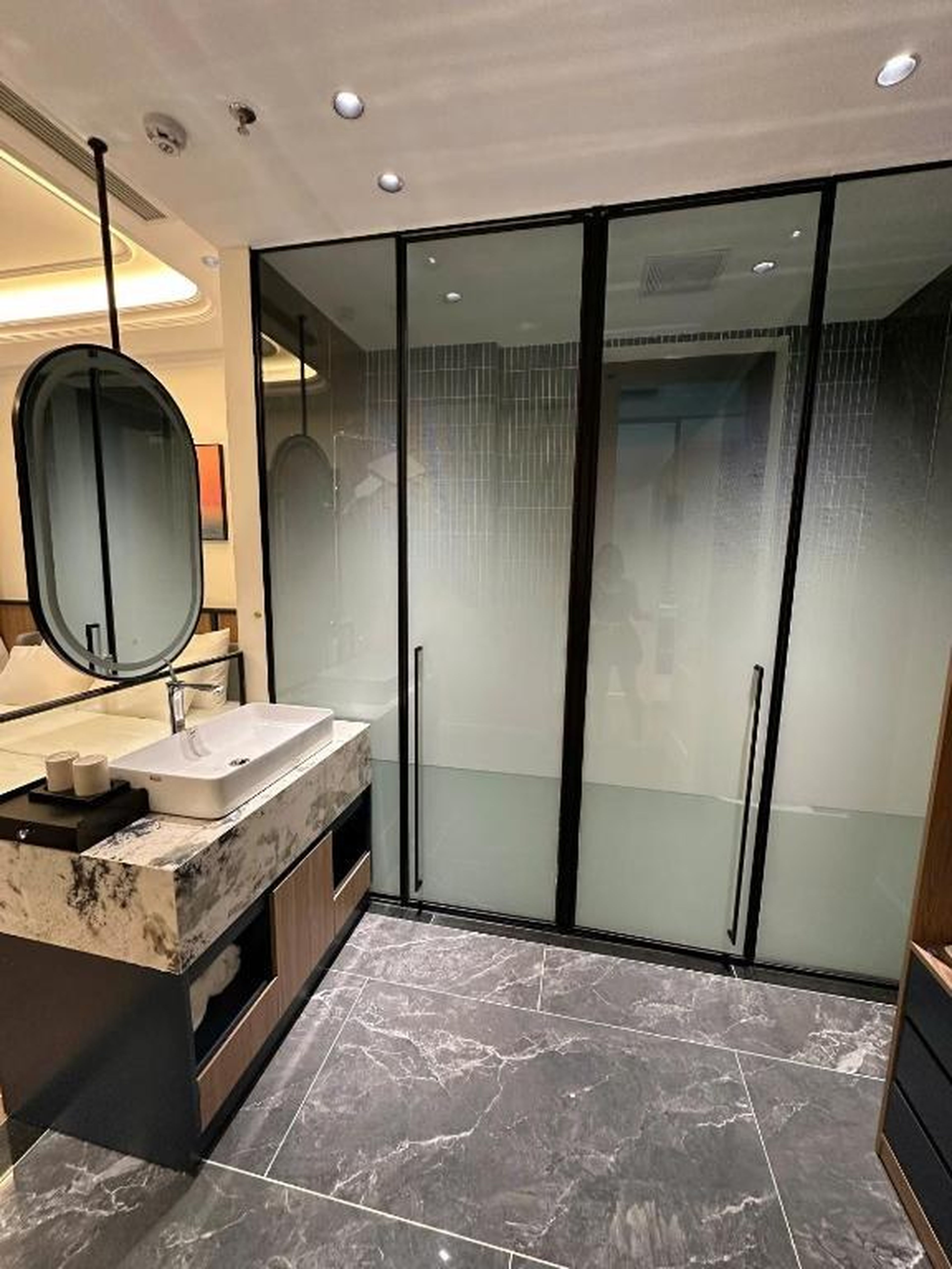 HN Apartment and Hotel - Hình 3