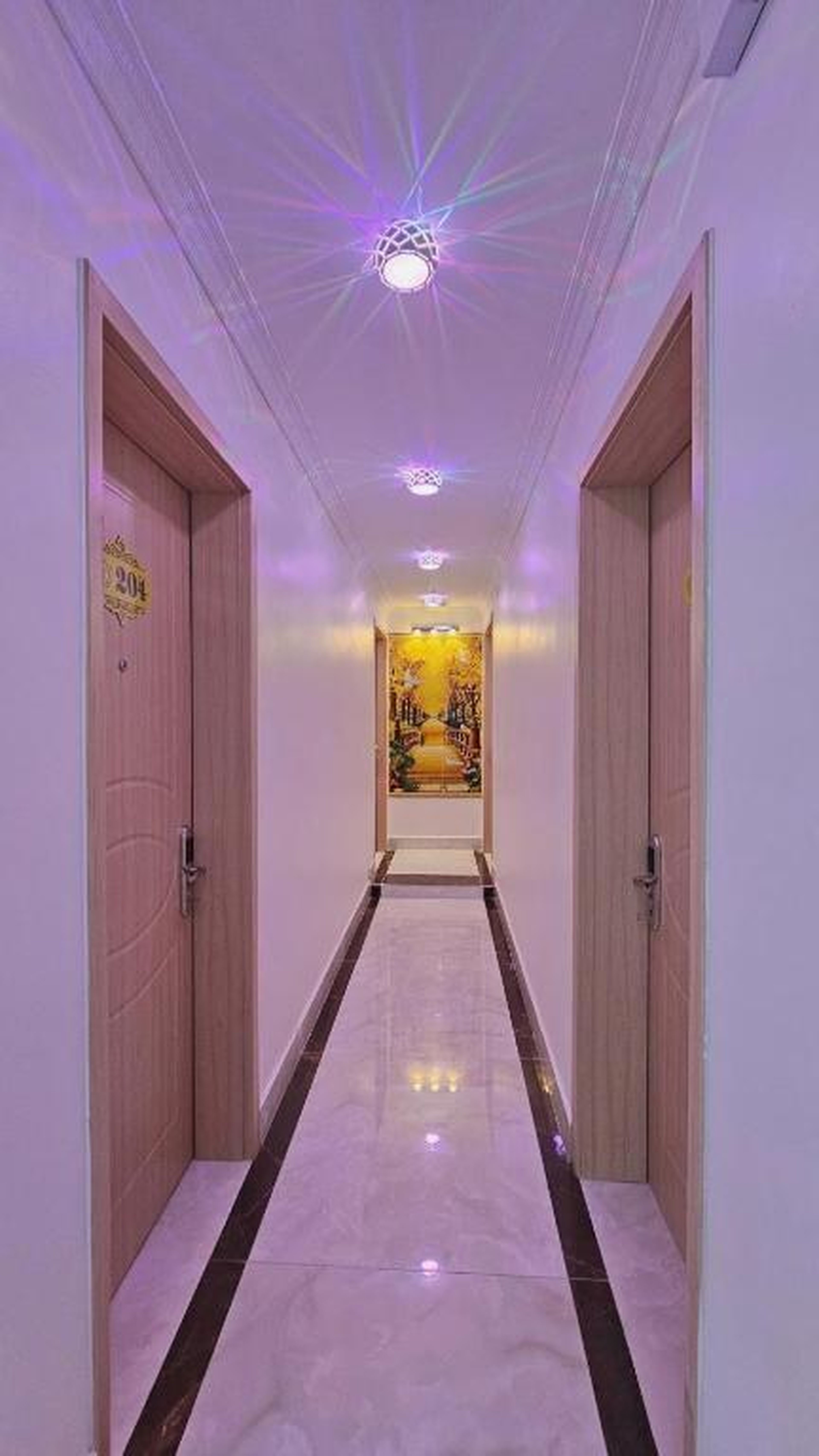 Lucky Hotel Uông Bí - Hình 30