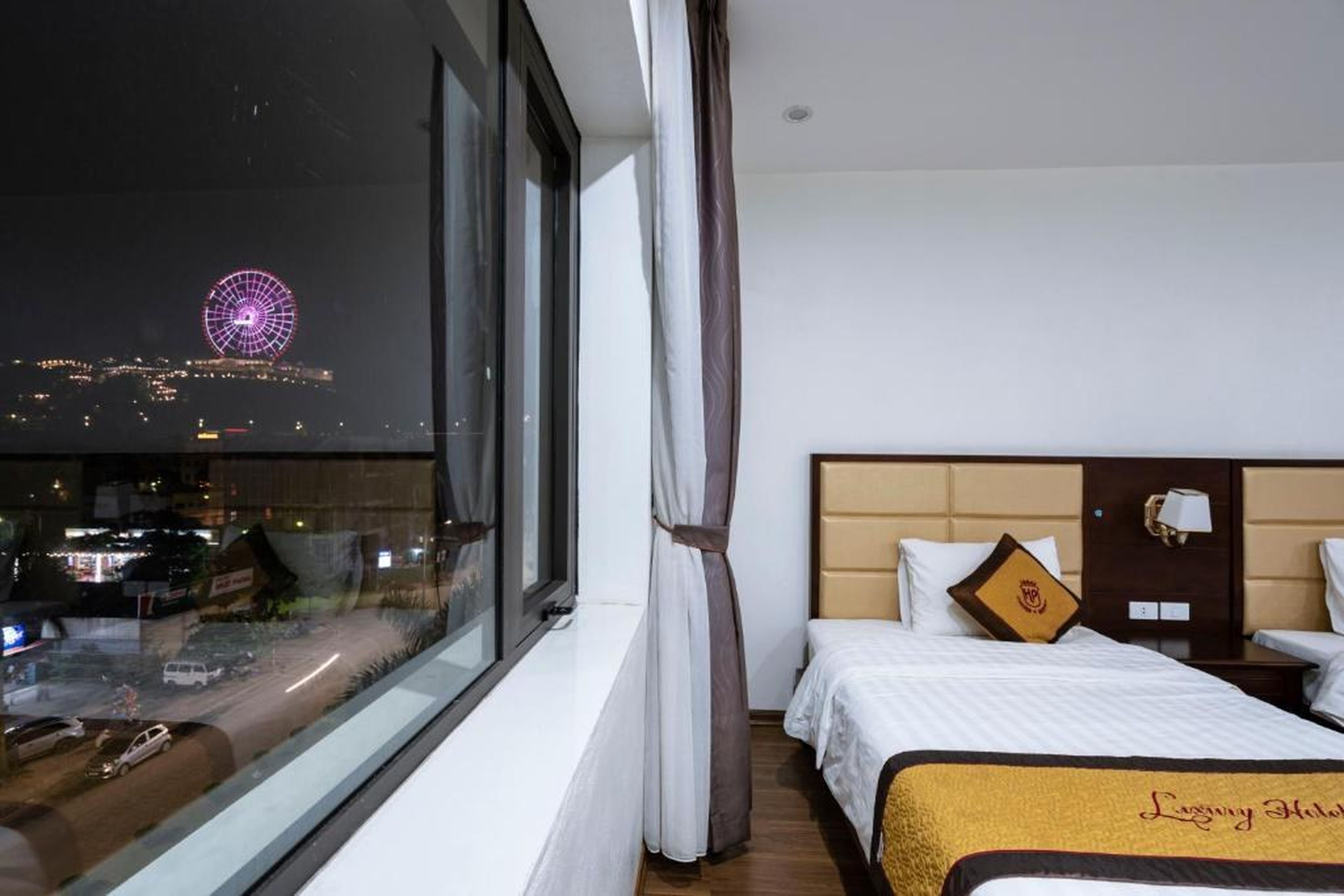 Luxury ii hotel - Hình 37