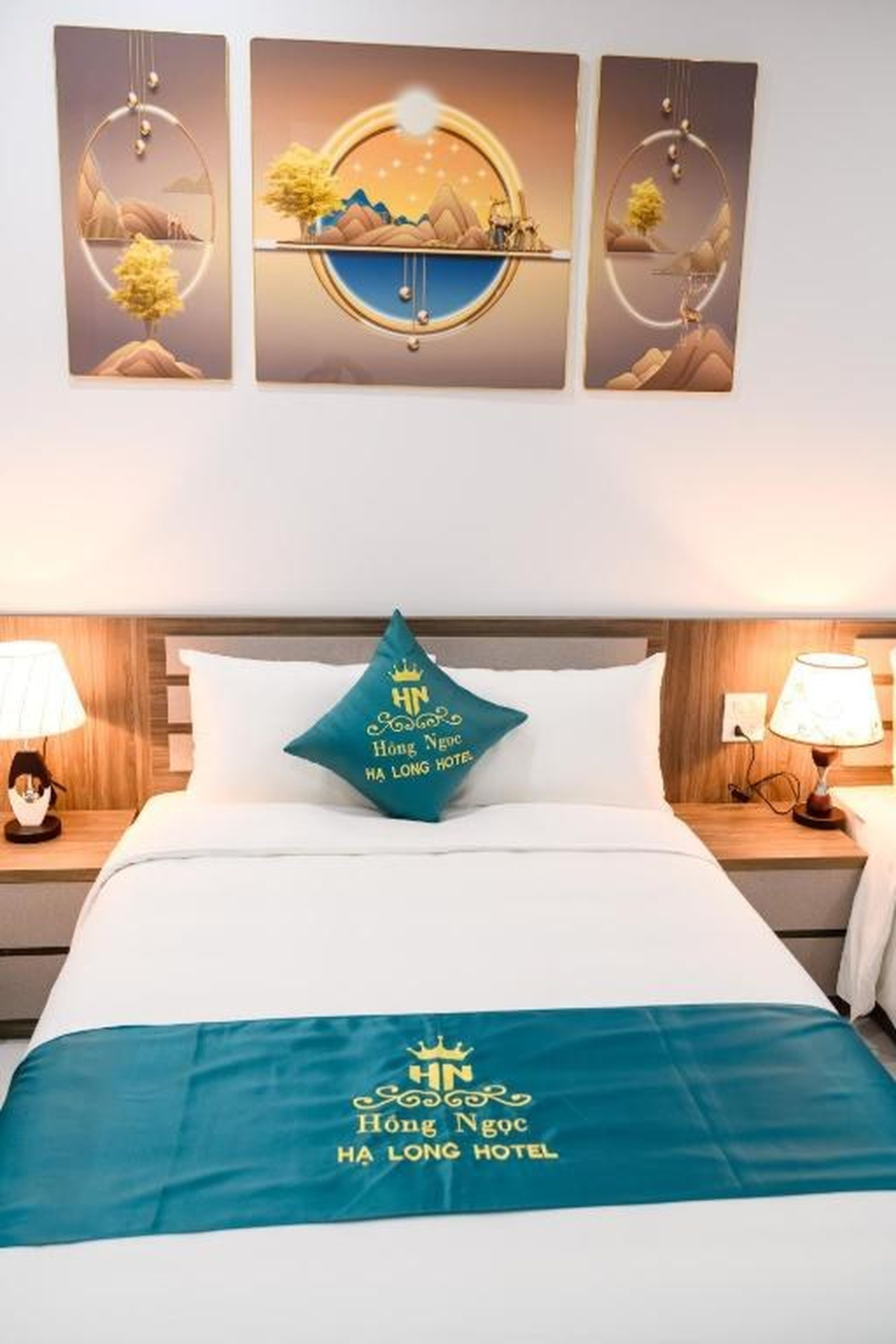 Hồng Ngọc Hạ Long Hotel - Hình 13