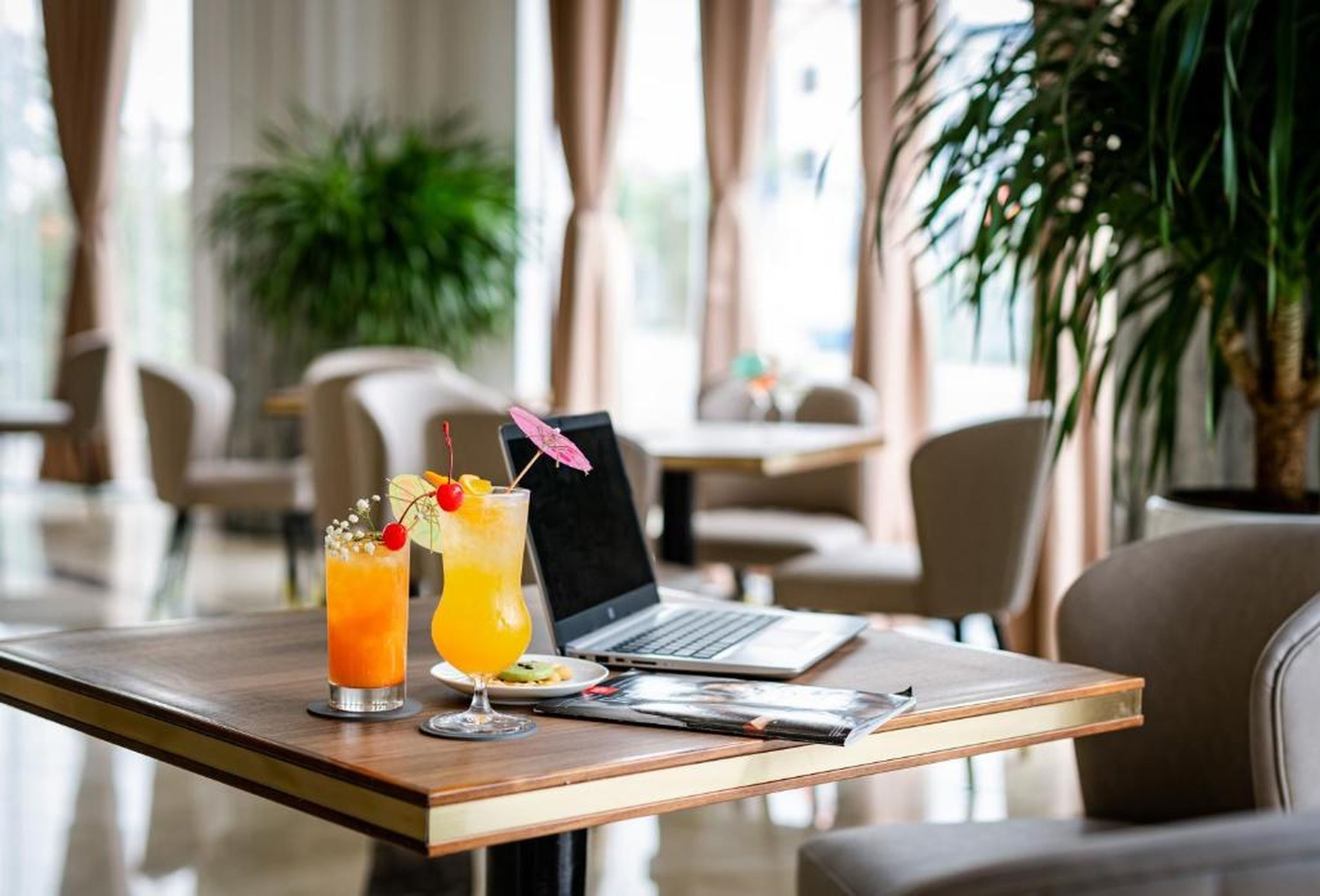 Paddington Hotel Halong Bayview - Hình 44