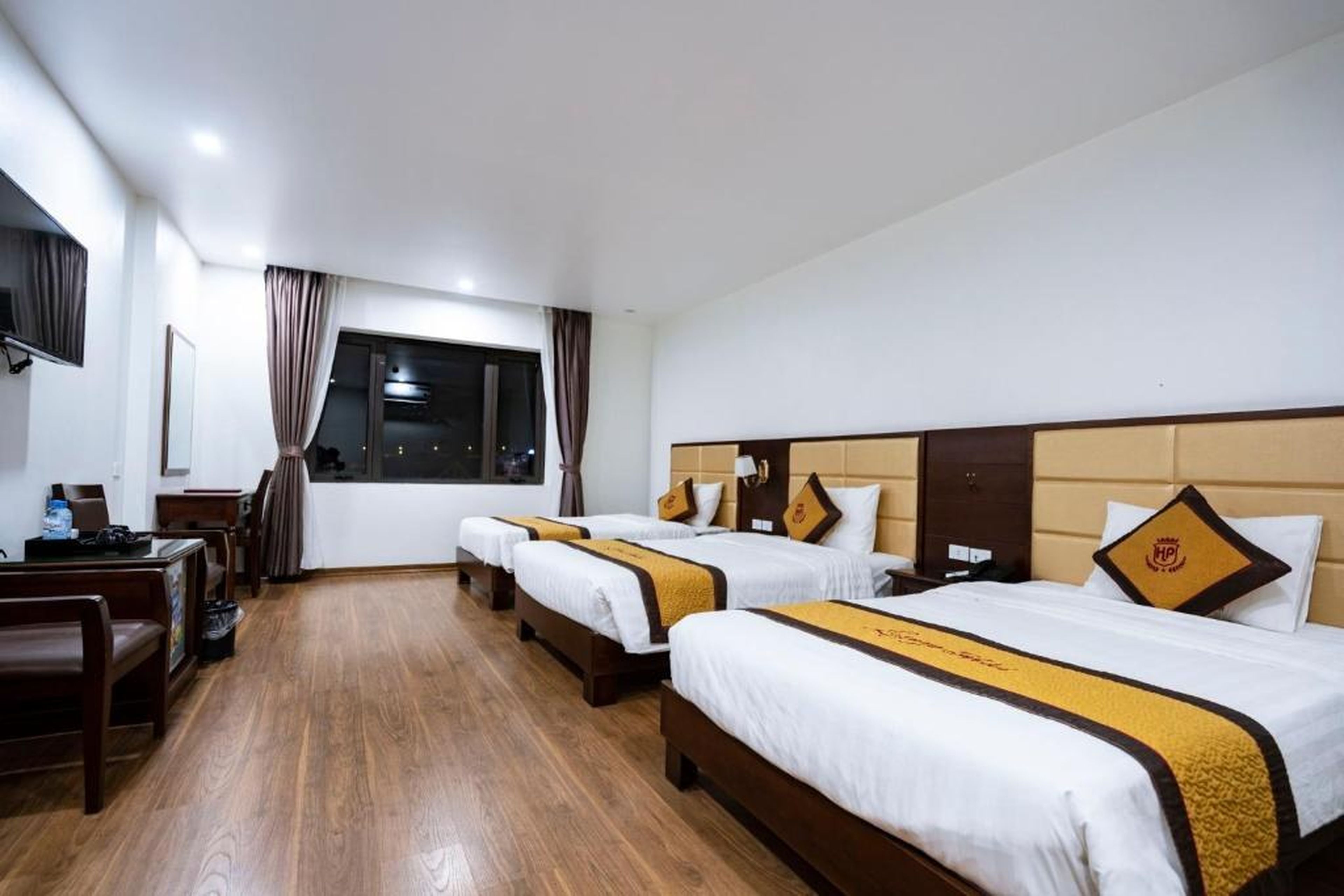 Luxury ii hotel - Hình 34