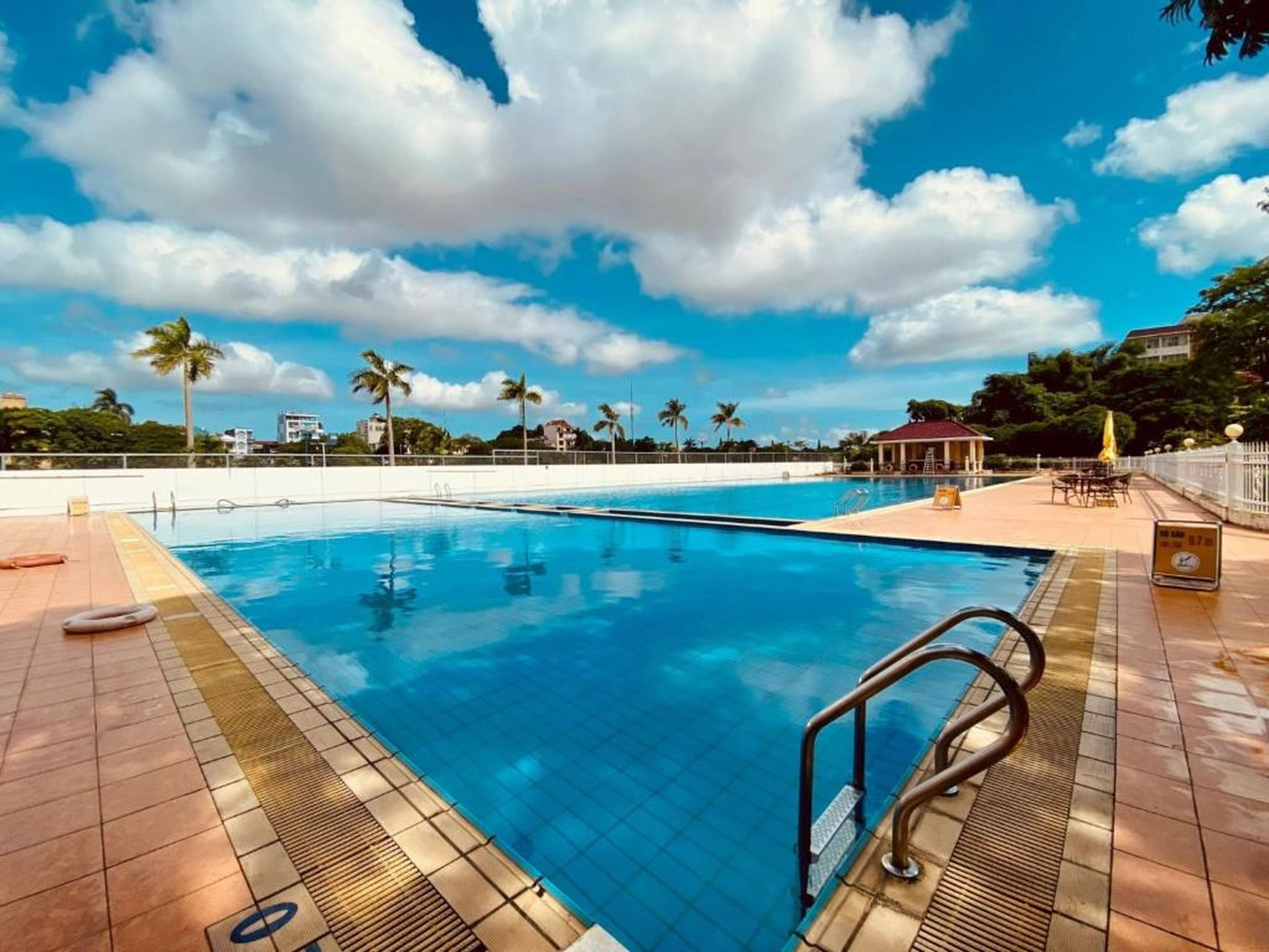 Khách sạn Quốc tế Lợi Lai - Li Lai International Hotel - Hình 5