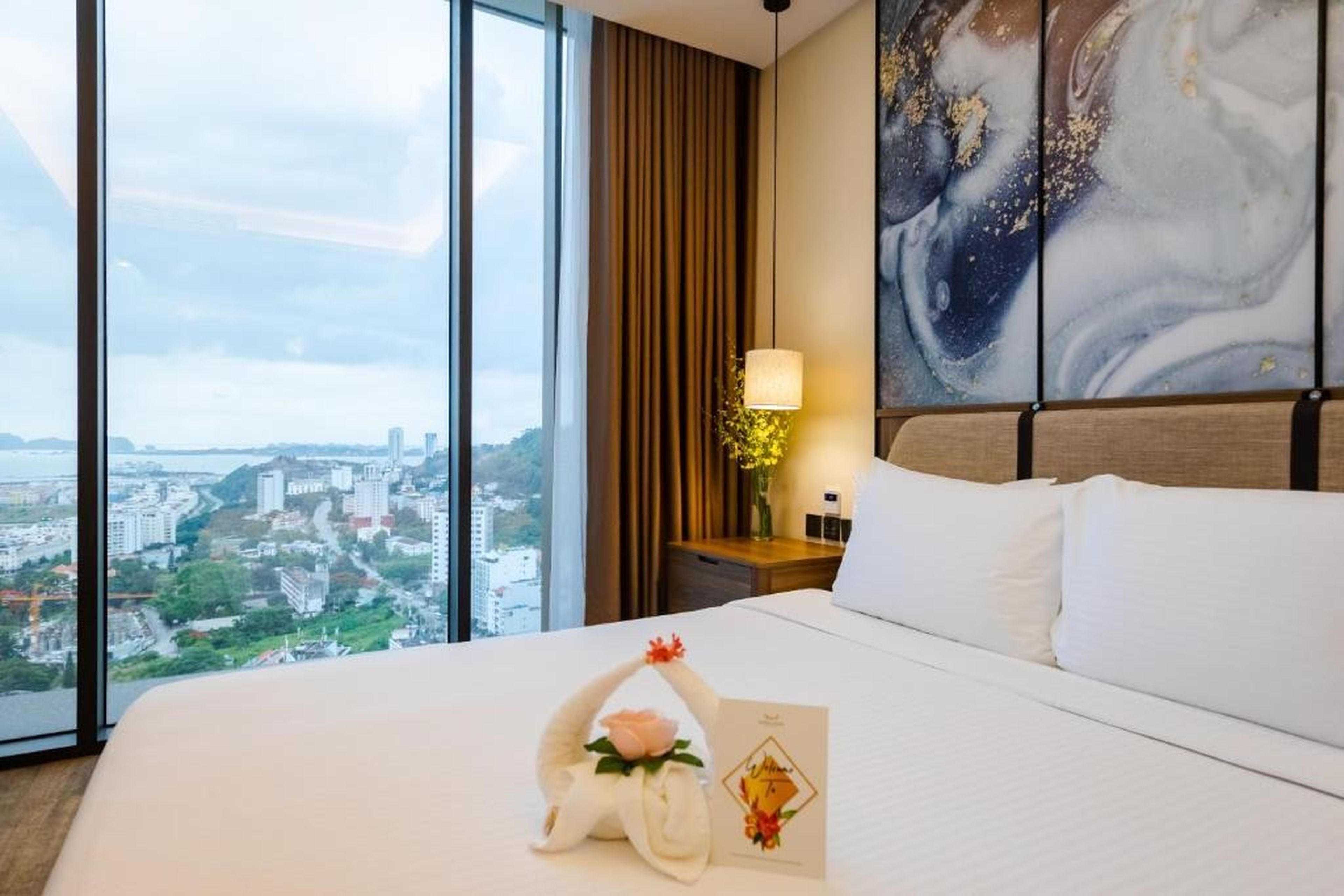 Muong Thanh Luxury Ha Long Centre Hotel - Hình 10