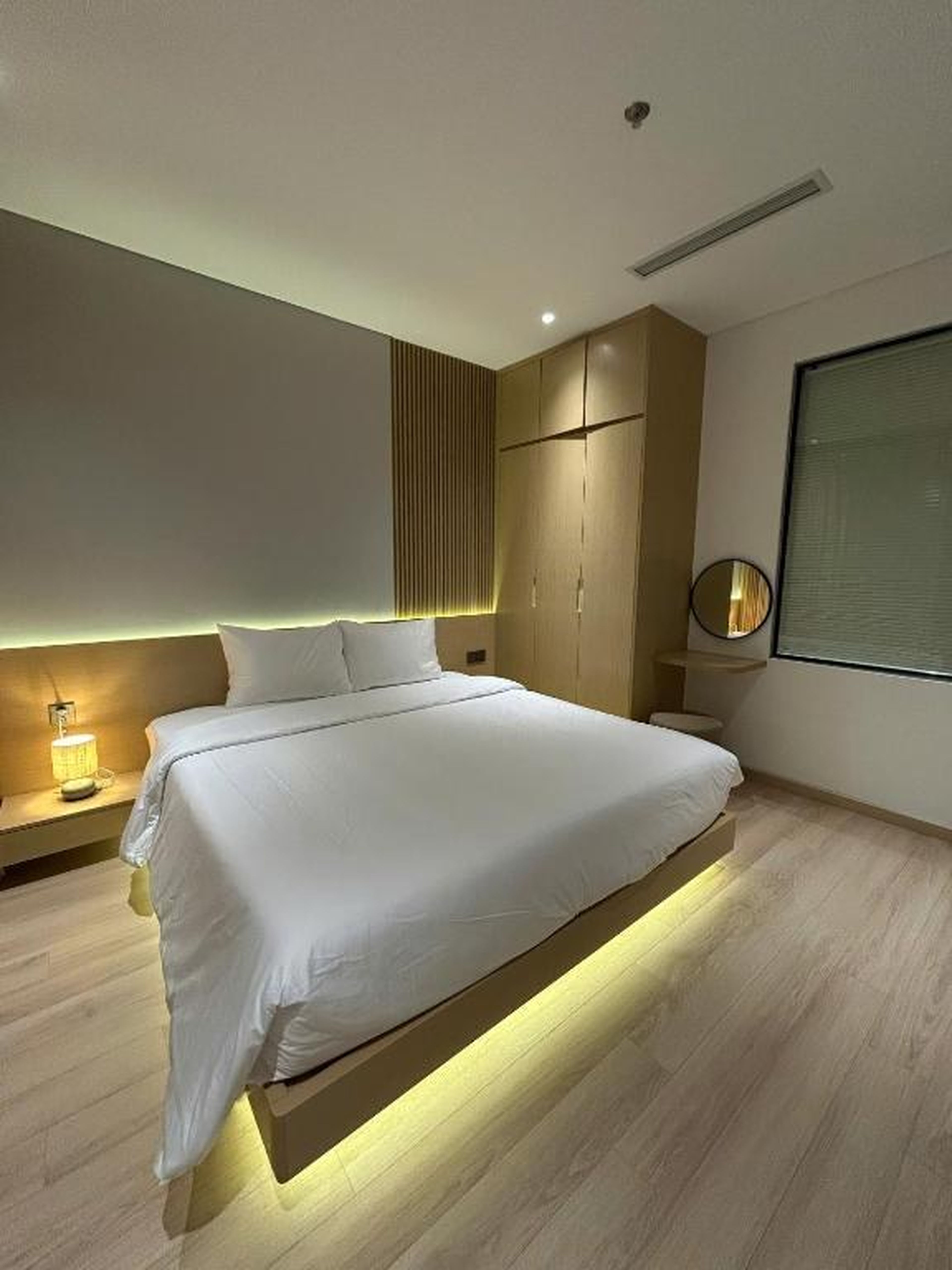 Pearl Studio by The Holiday - Hình 36