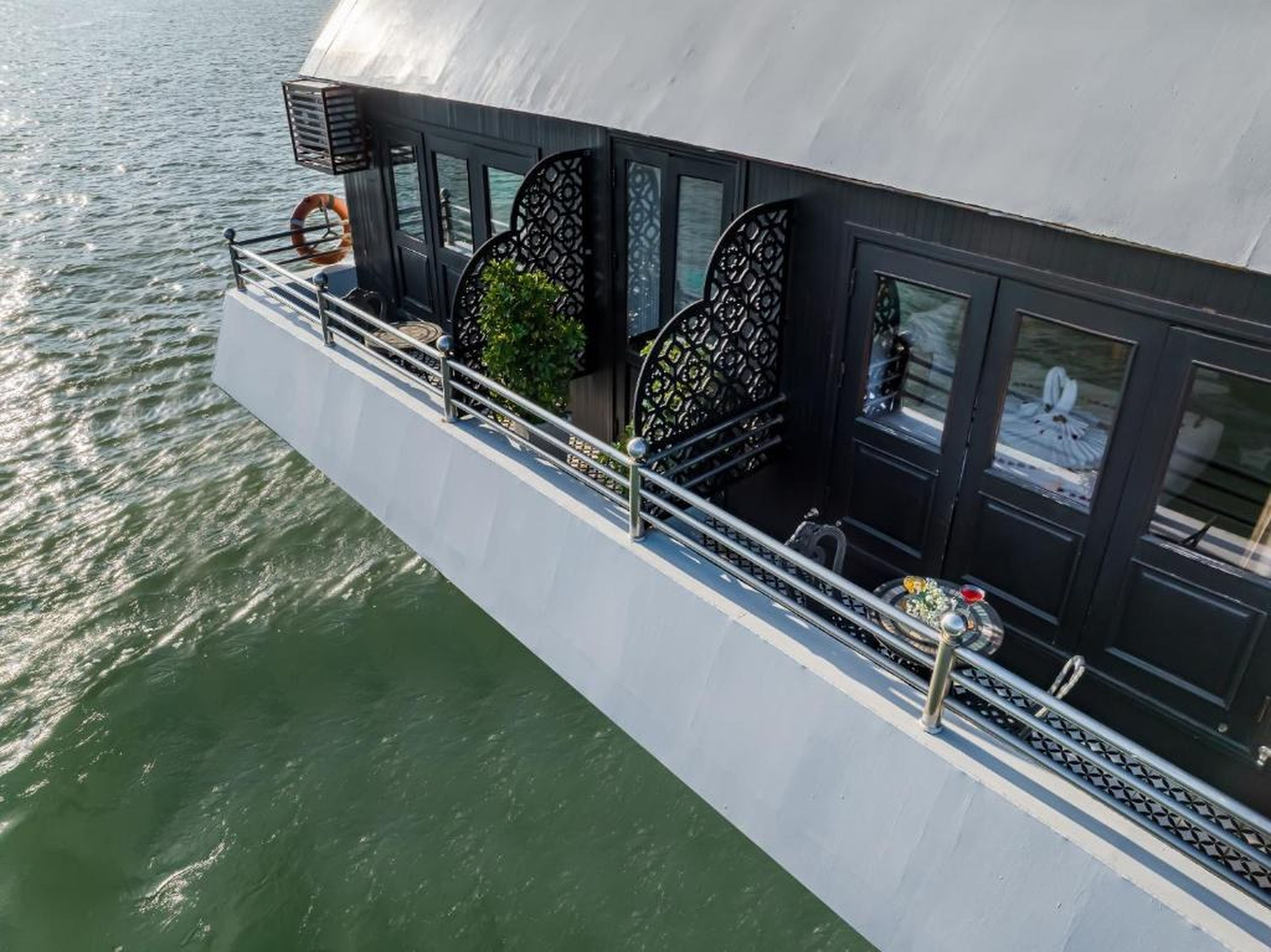 Athena Royal Cruise - Luxury in Halong Bay - Hình 30