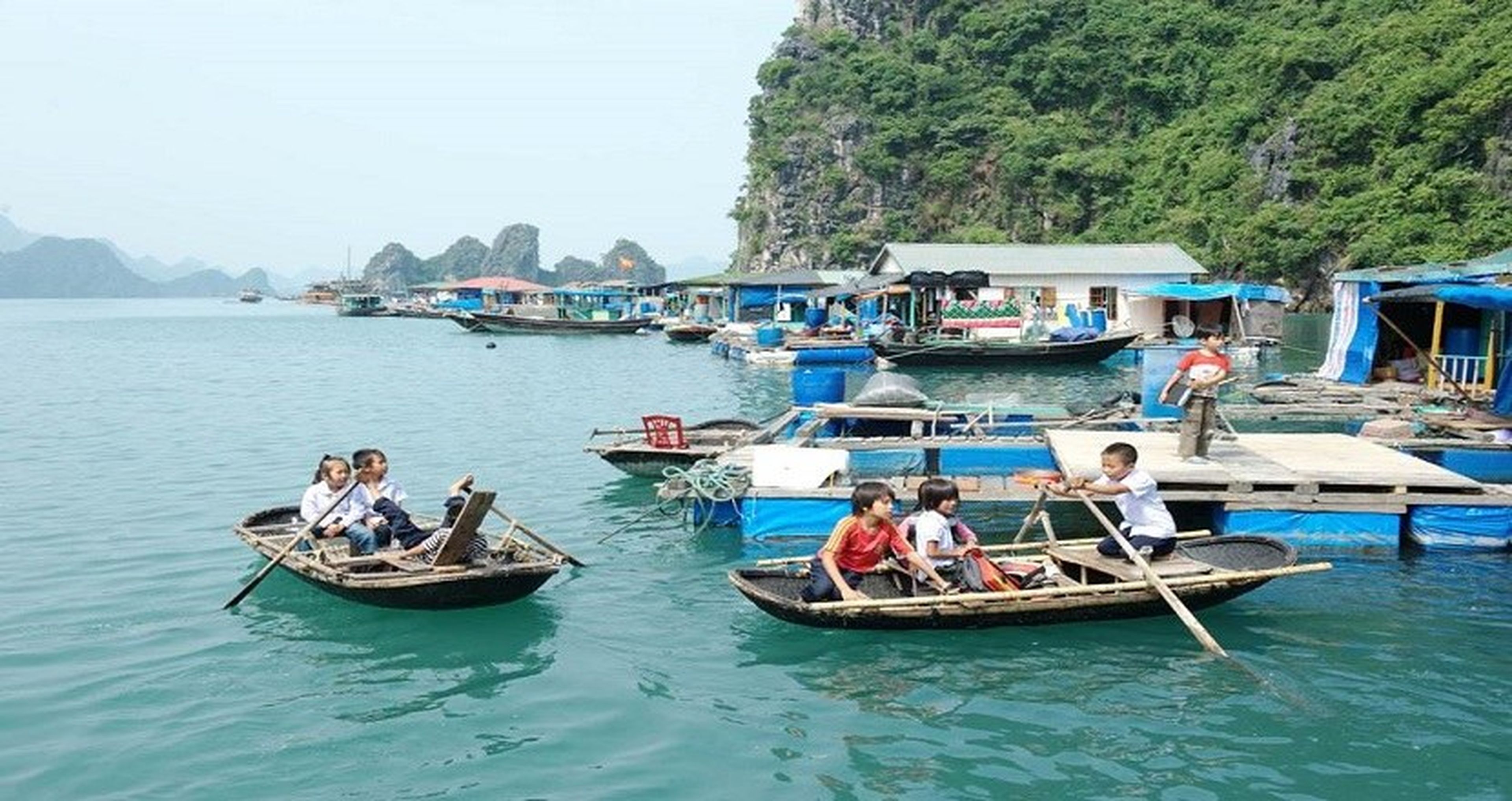 Đặt chân đến làng chài Ba Hang - Nhỏ bé, yên bình và thơ mộng - Hình 6