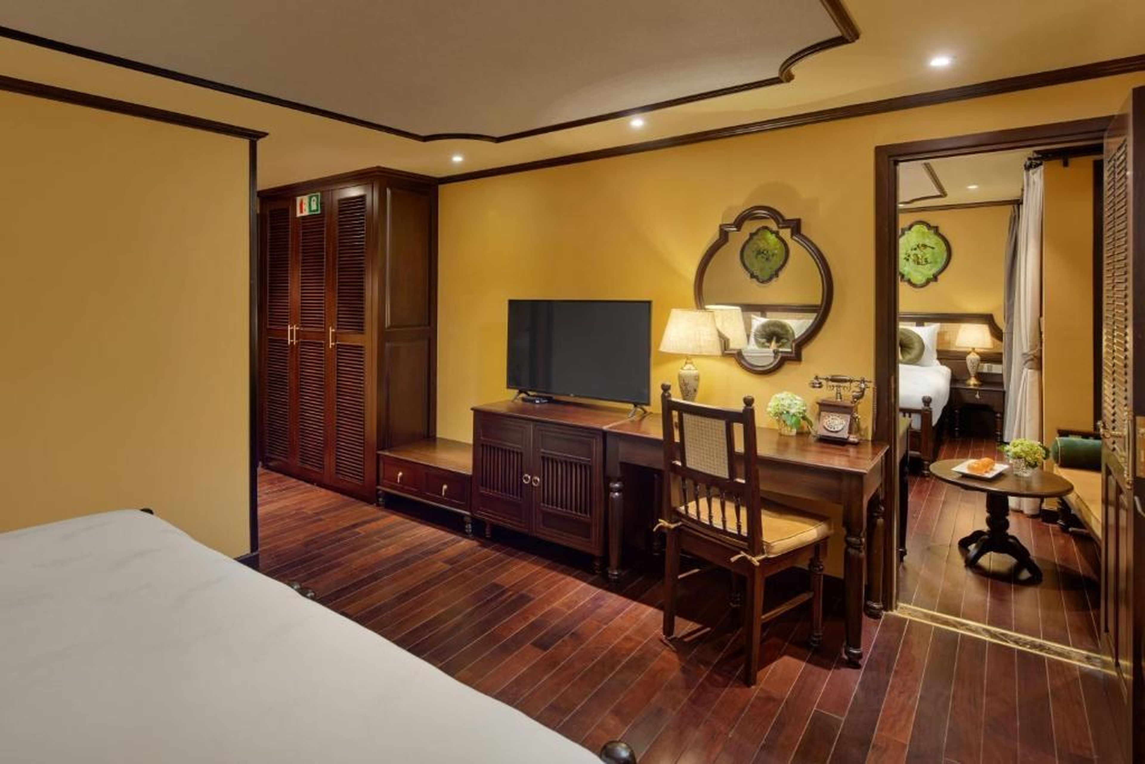 Indochine Premium Halong Bay - Hình 41