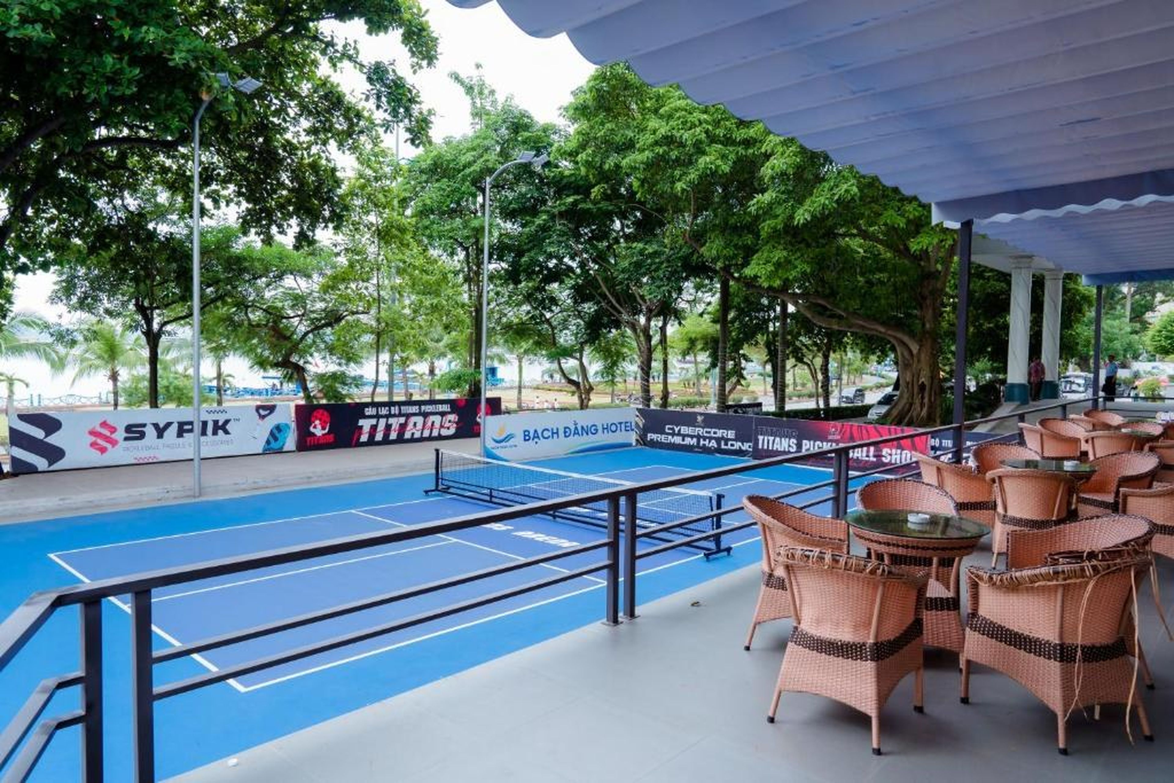 Bạch Đằng Hạ Long Hotel - Hình 14