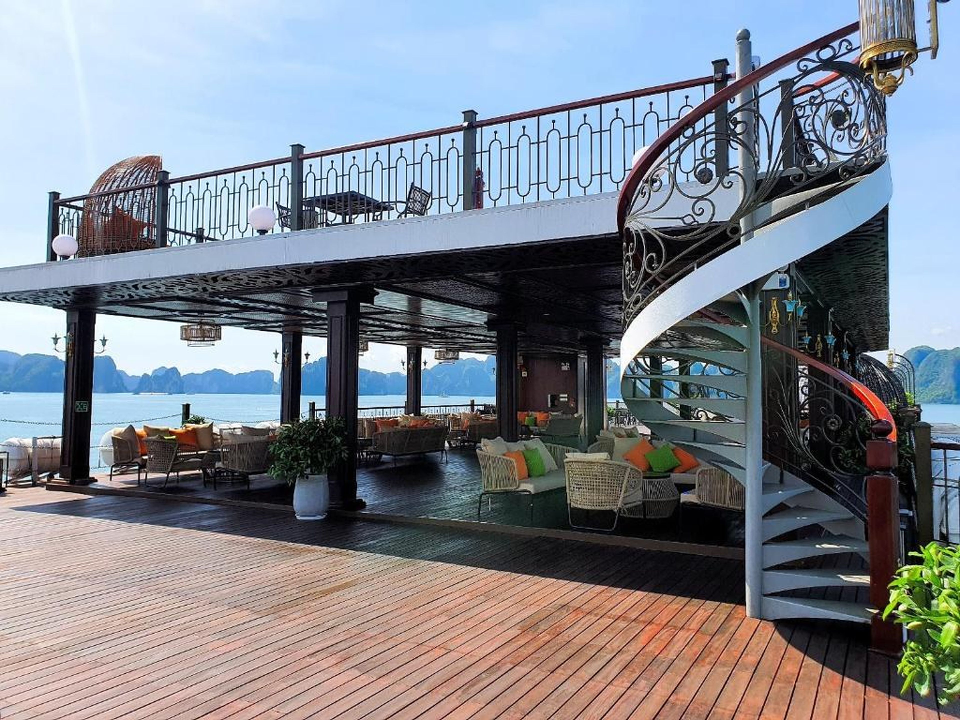 Indochine Premium Halong Bay - Hình 35