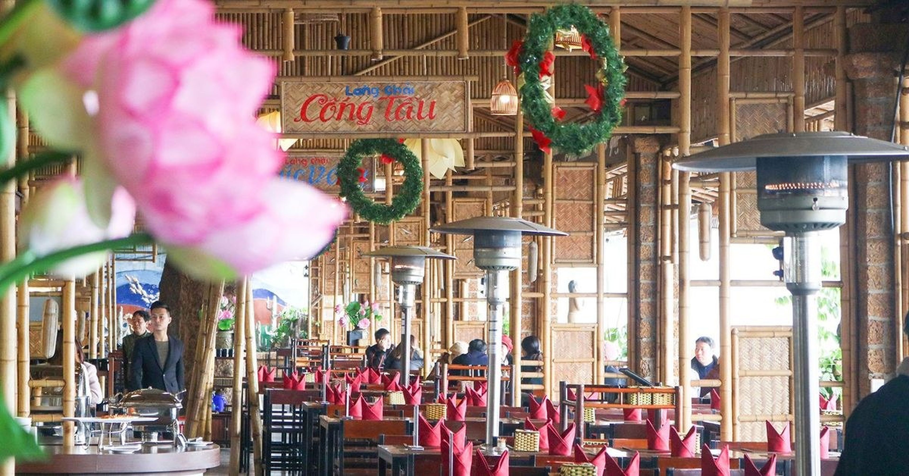 Nhà hàng Sen Á Đông Hạ Long - Buffet hải sản sang, xịn, mịn - Hình 5