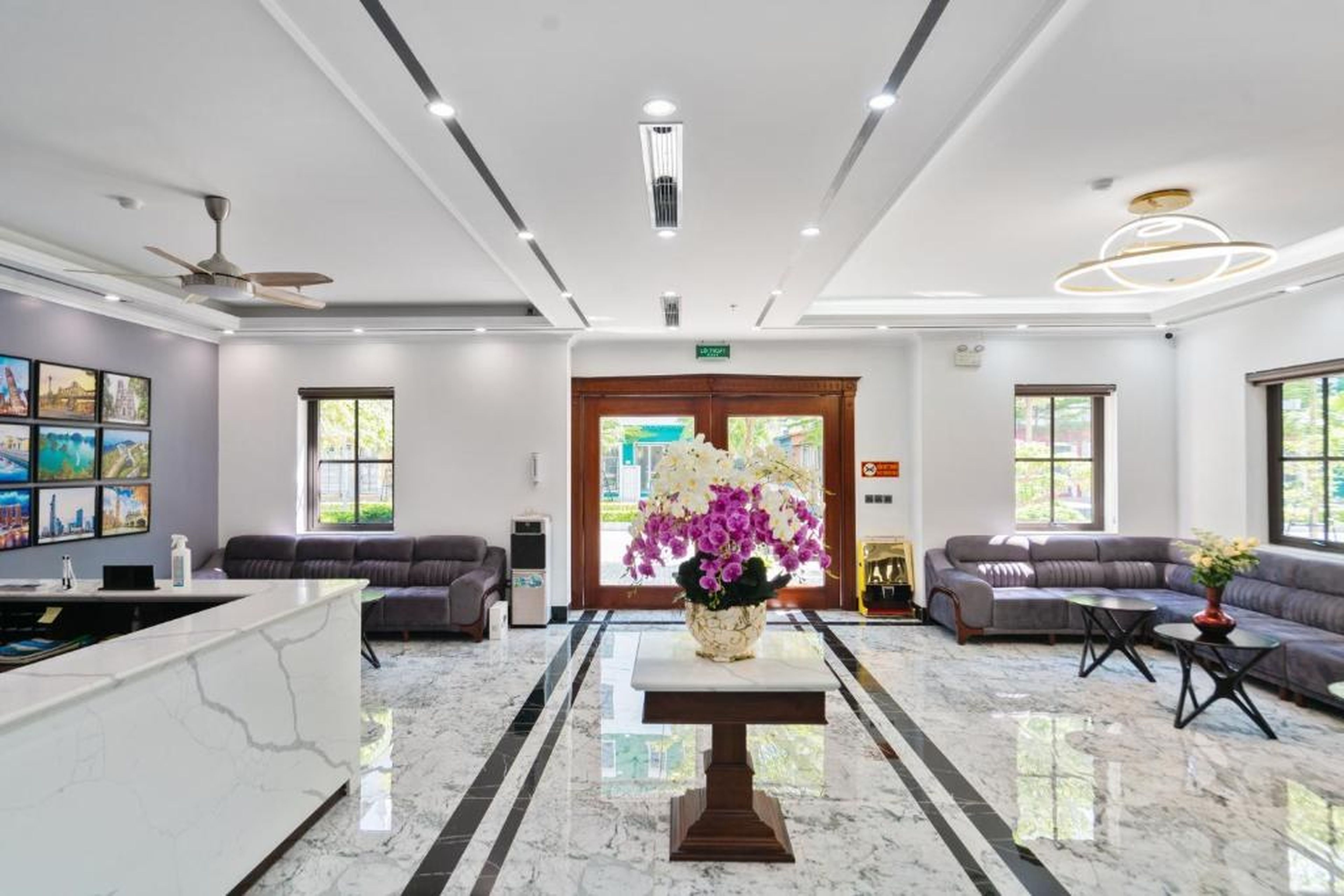 The Enchanted Ha Long Hotel - Bai Chay Beach - Hình 18