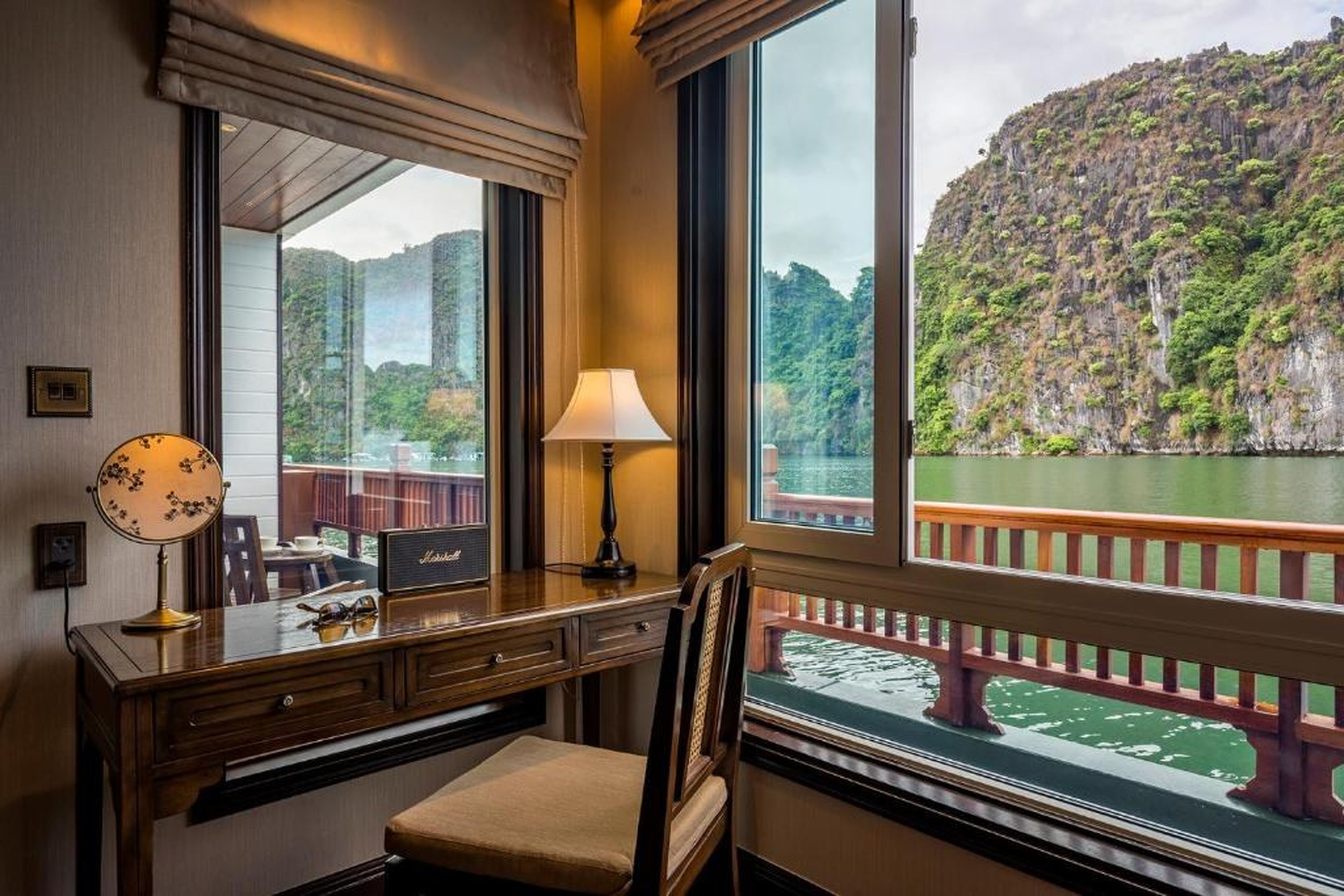 Heritage Line Ylang Cruise - Halong Bay & Lan Ha Bay - Hình 36