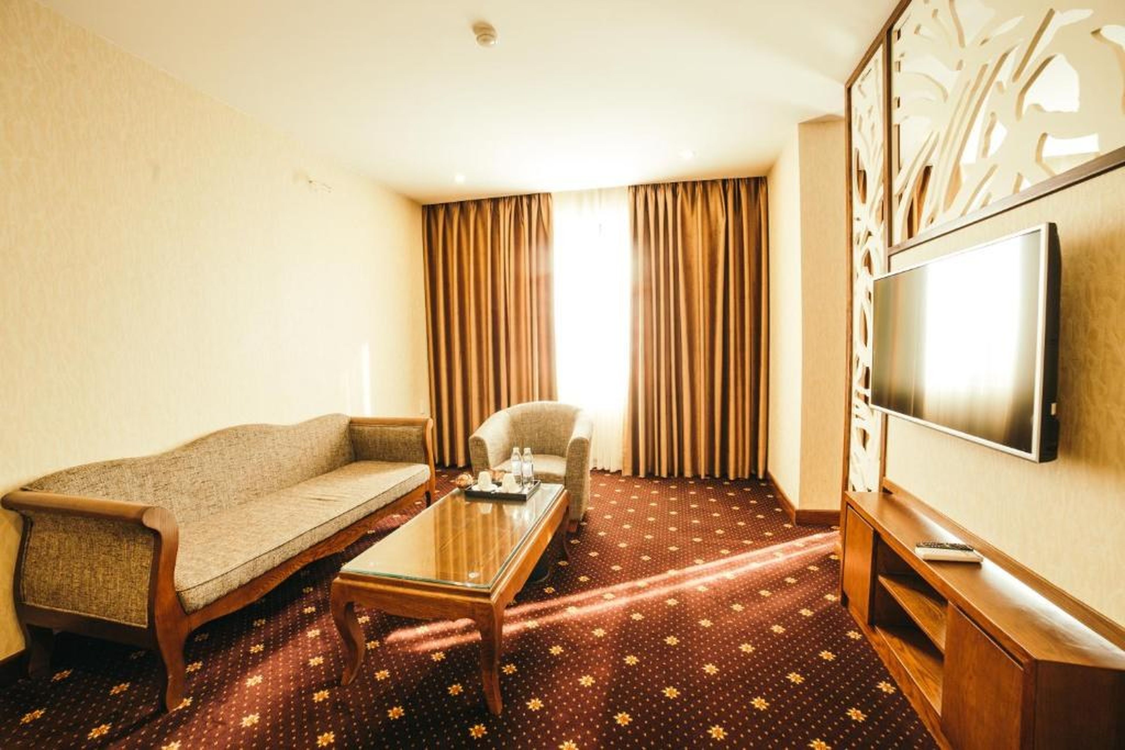 Grand Móng Cái Hotel - Hình 18