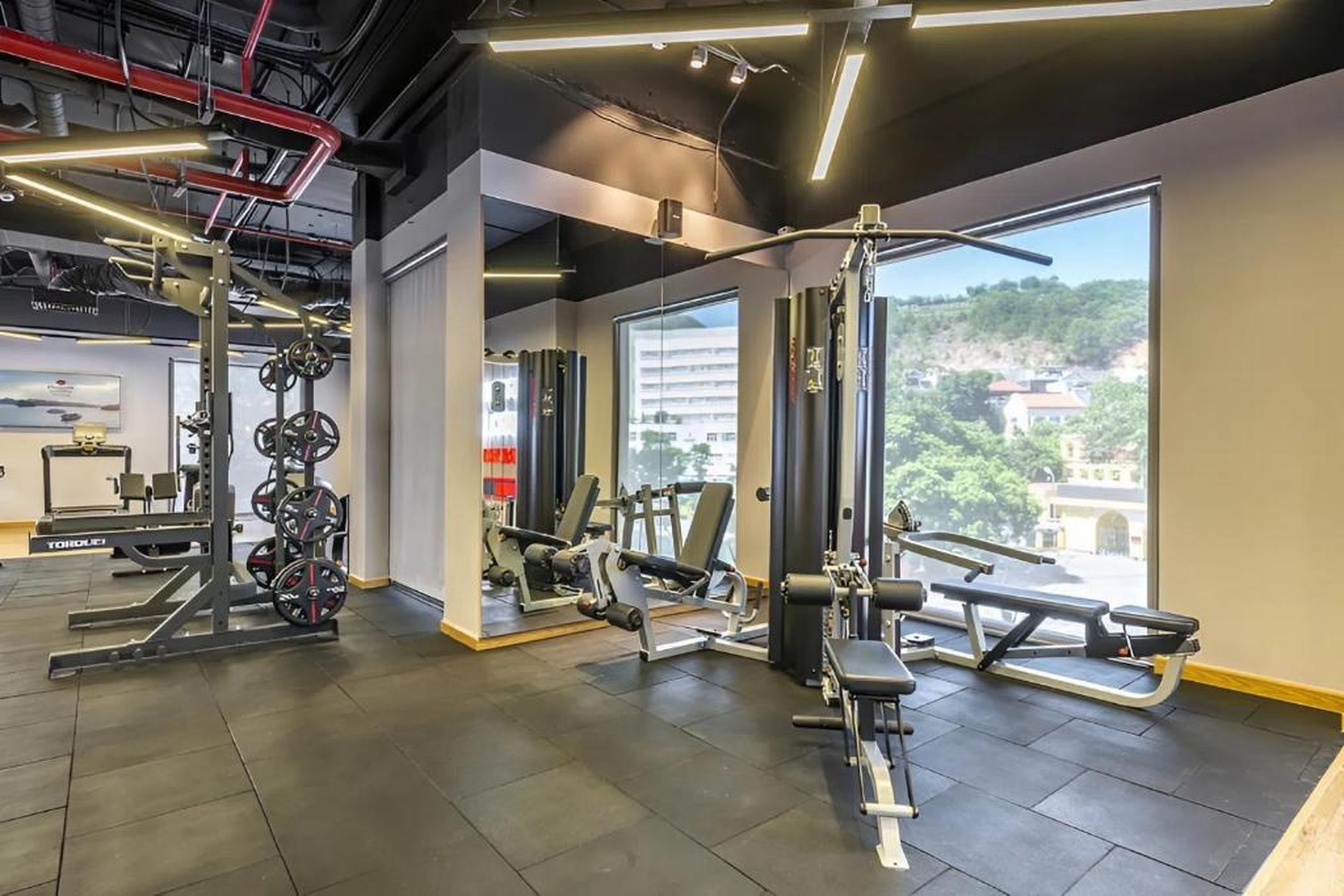 Studio, 2BR Ocean View Apartment - The Sapphire Ha Long - Hình 8