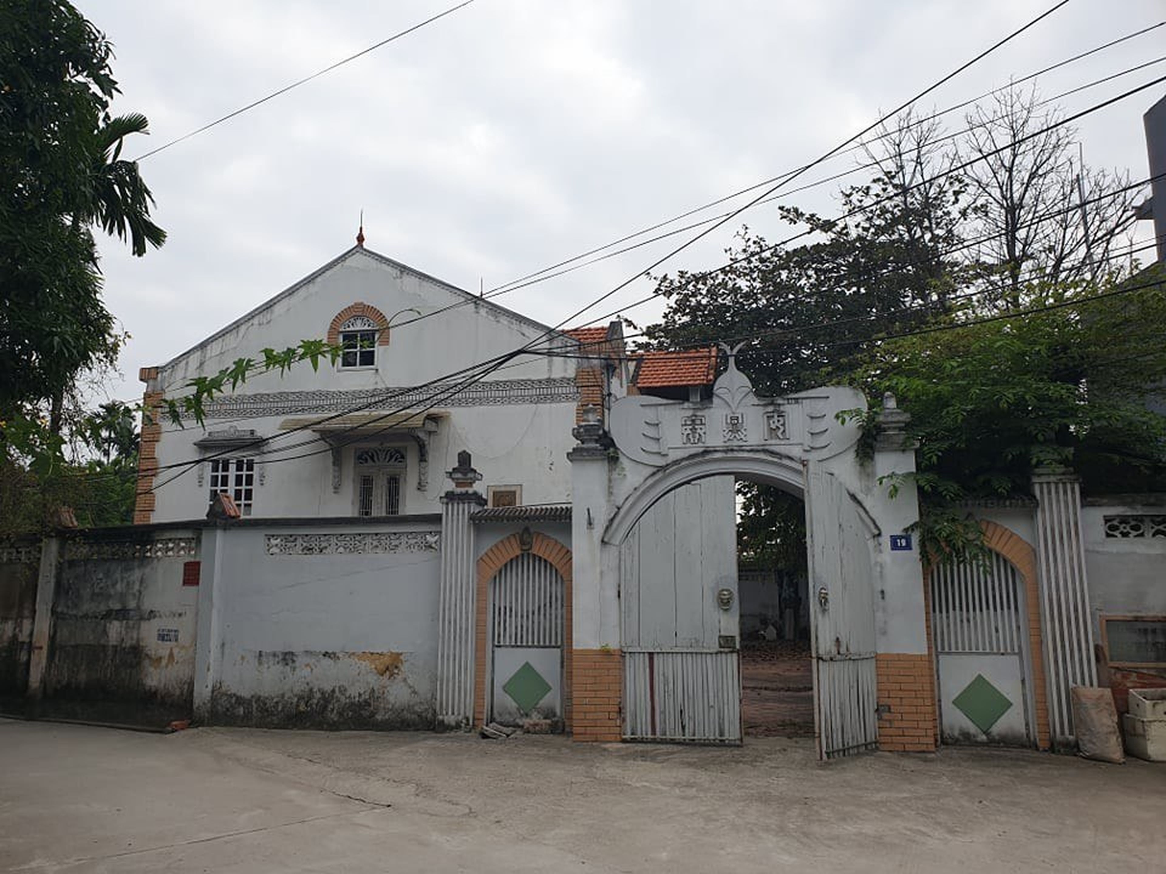 Pham Huy Thong Museum – The One-of-a-Kind Ancient Boat Museum - Hình 1