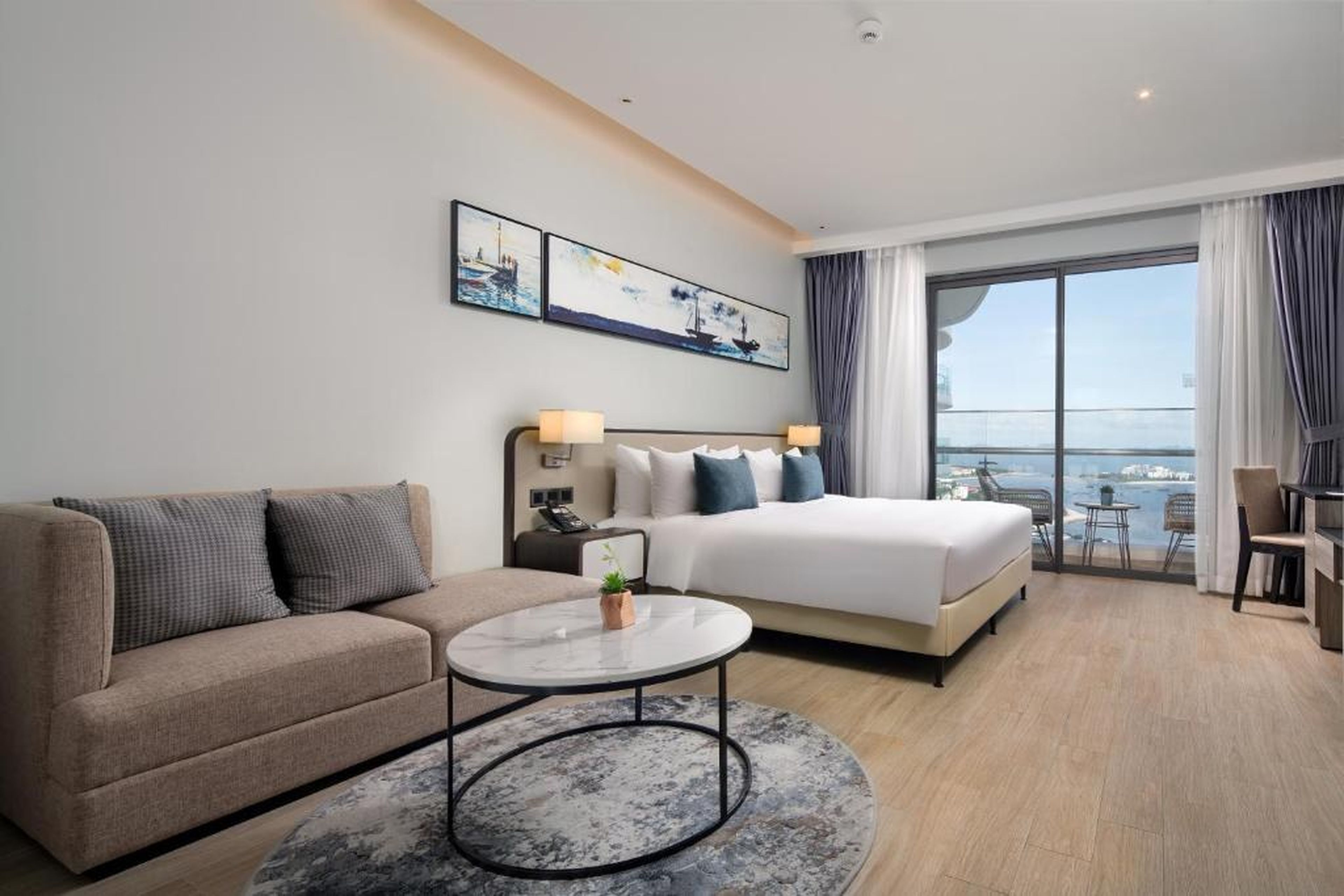 Citadines Marina Halong - Hình 36