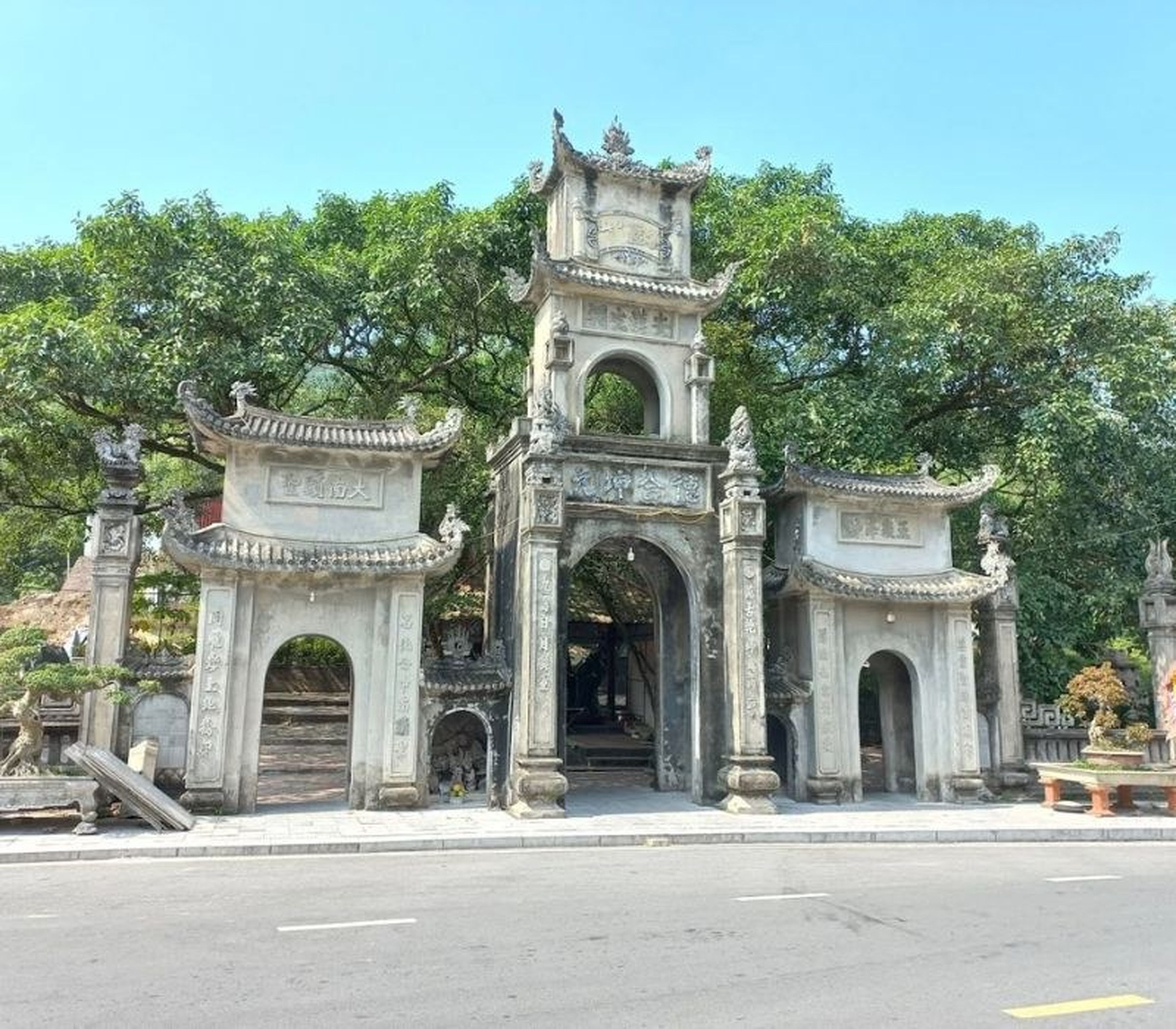 Đền An Sinh: Hành hương về quê gốc nhà Trần tại Quảng Ninh - Hình 2
