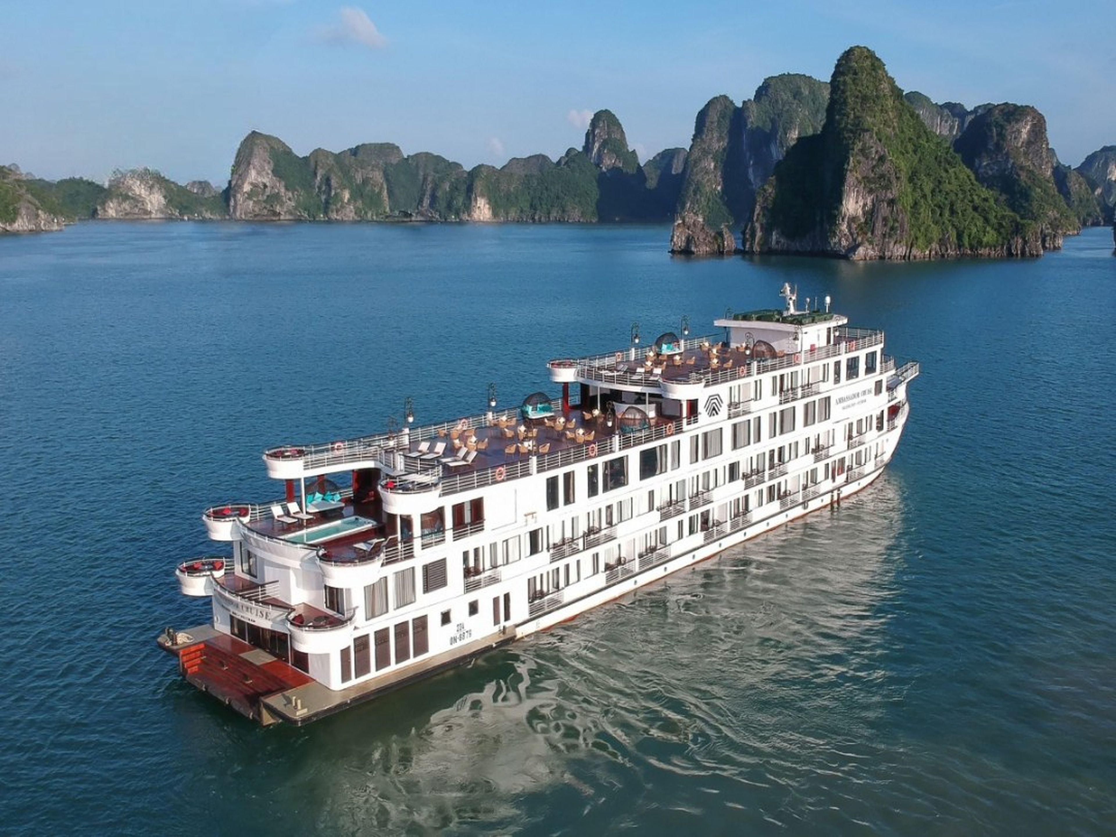 Trải nghiệm đẳng cấp với 4 du thuyền Hạ Long khuyến mãi cuối năm - Hình 7