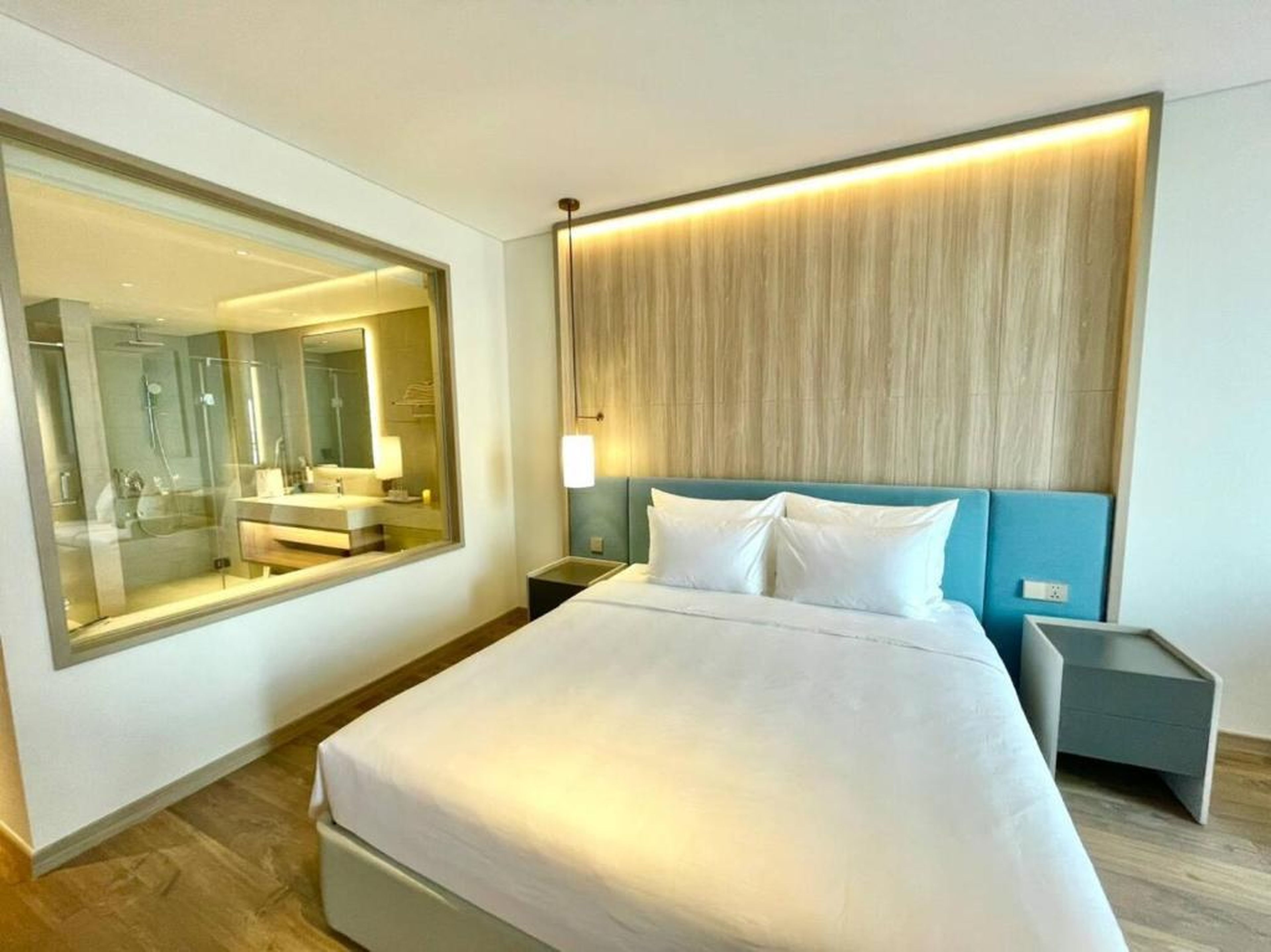 Panoramic sea homestay - Hình 4