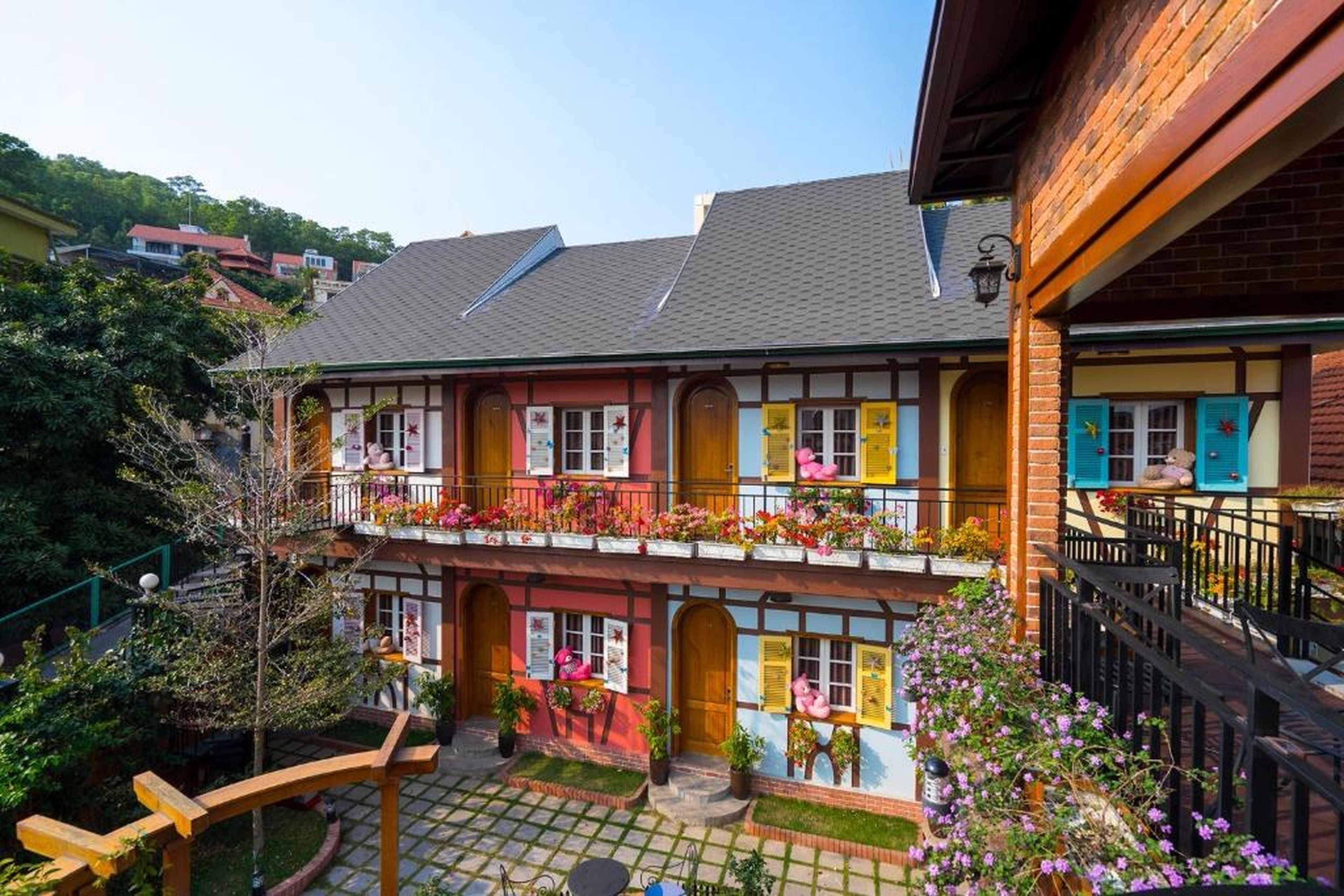 Little Colmar - Homestay & Pottery Studio - Hình 37