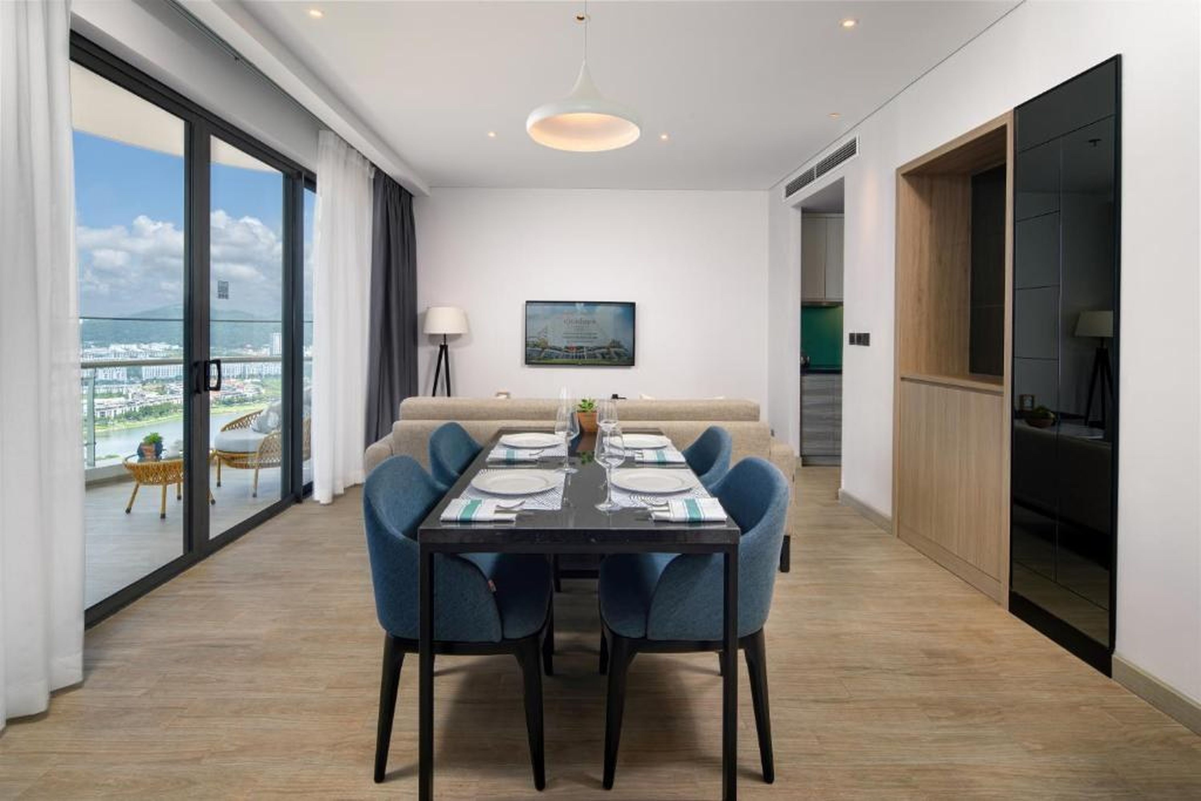 Citadines Marina Halong - Hình 34