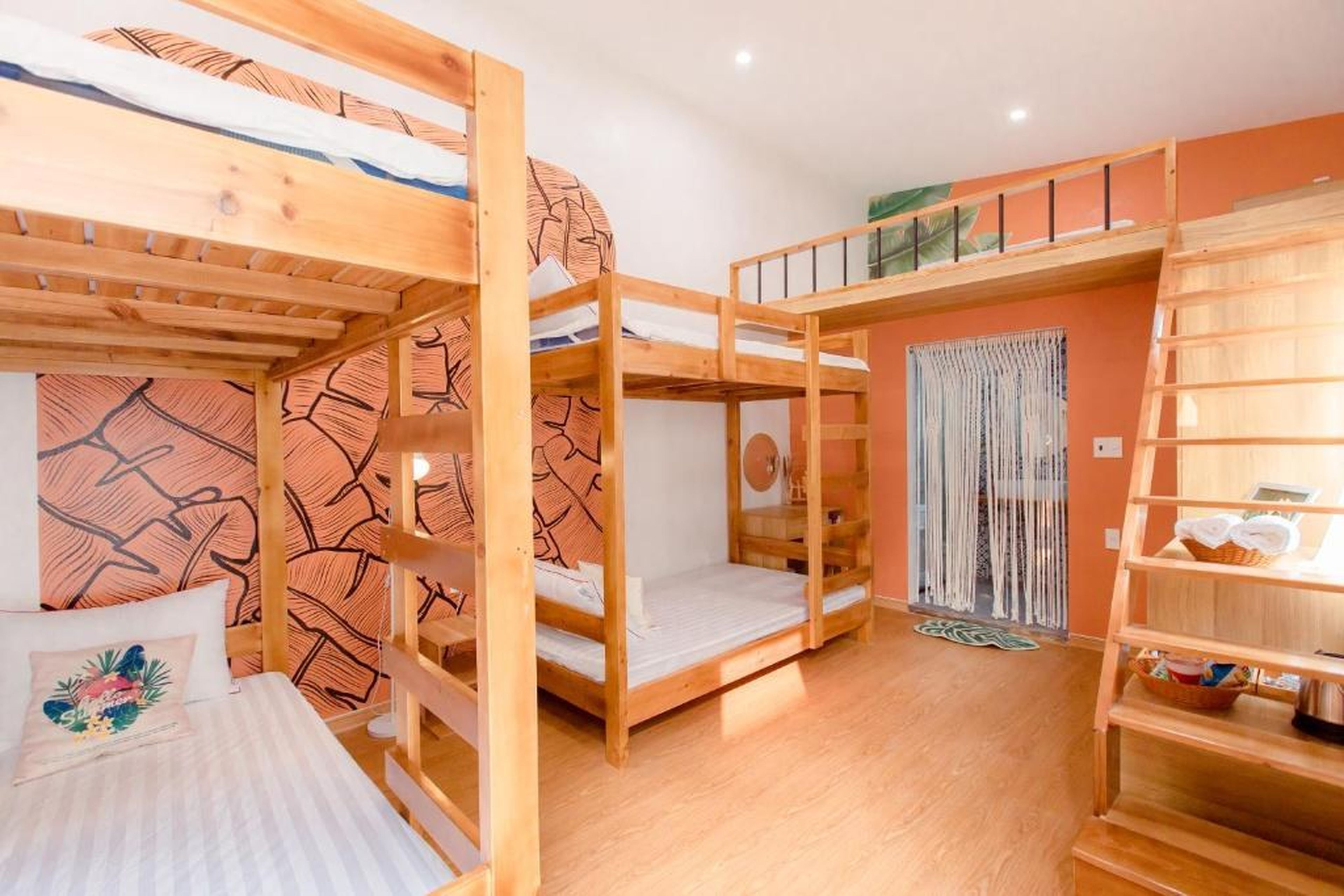 Nhà Mình Homestay Double - Hình 22