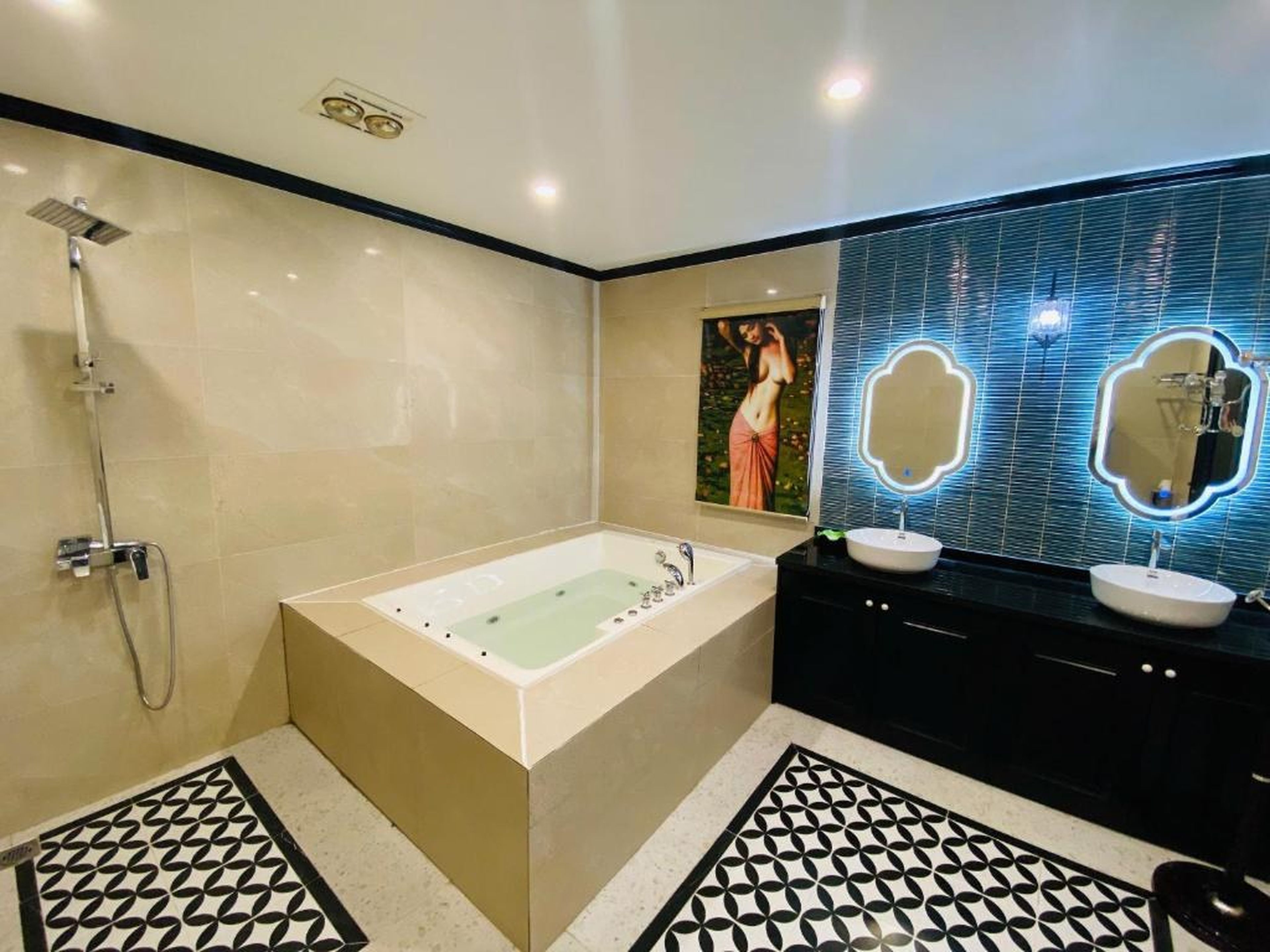 The Bamboo Palace Hotel & Residences - Hình 4