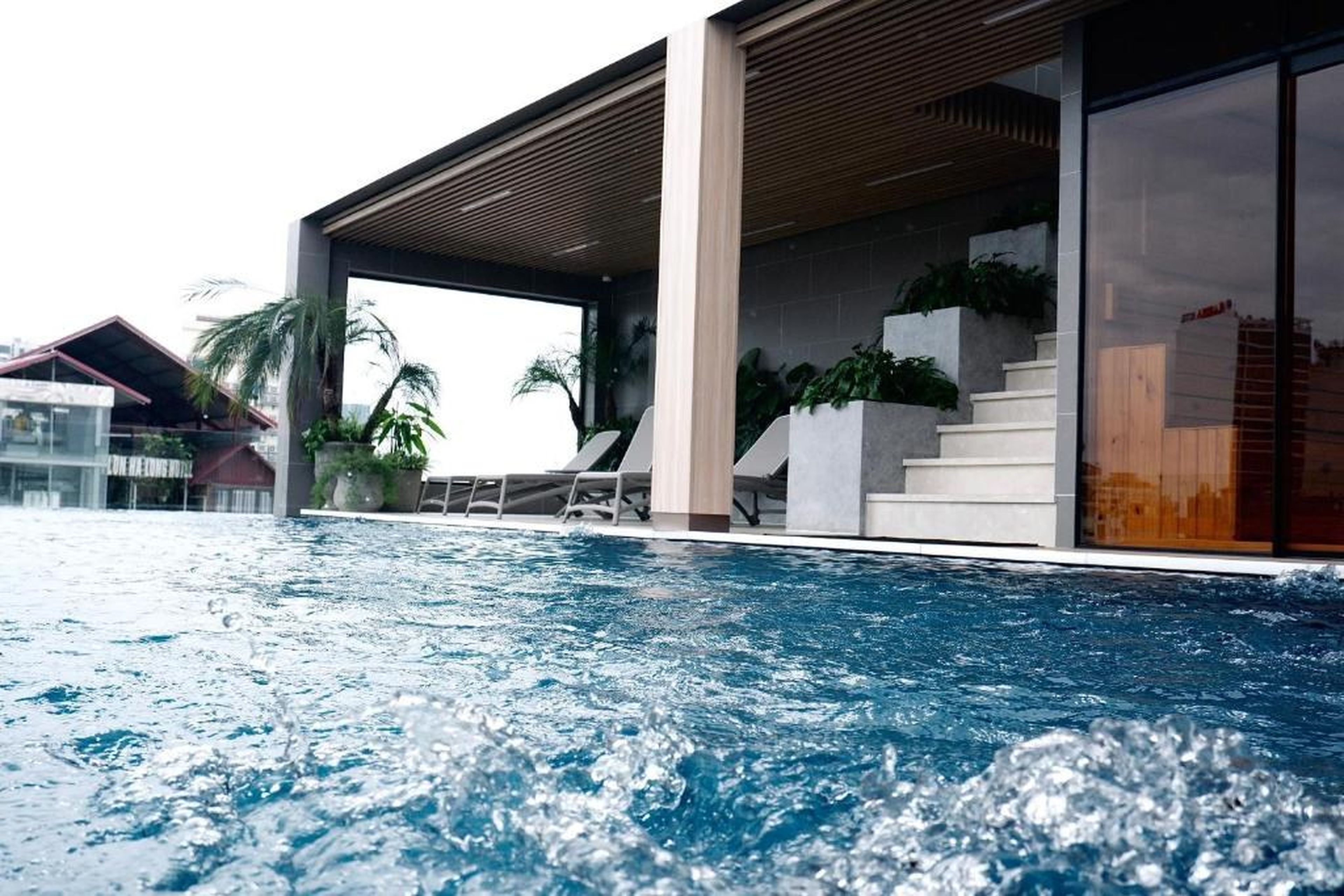 D'Lecia Ha Long Hotel - Hình 8