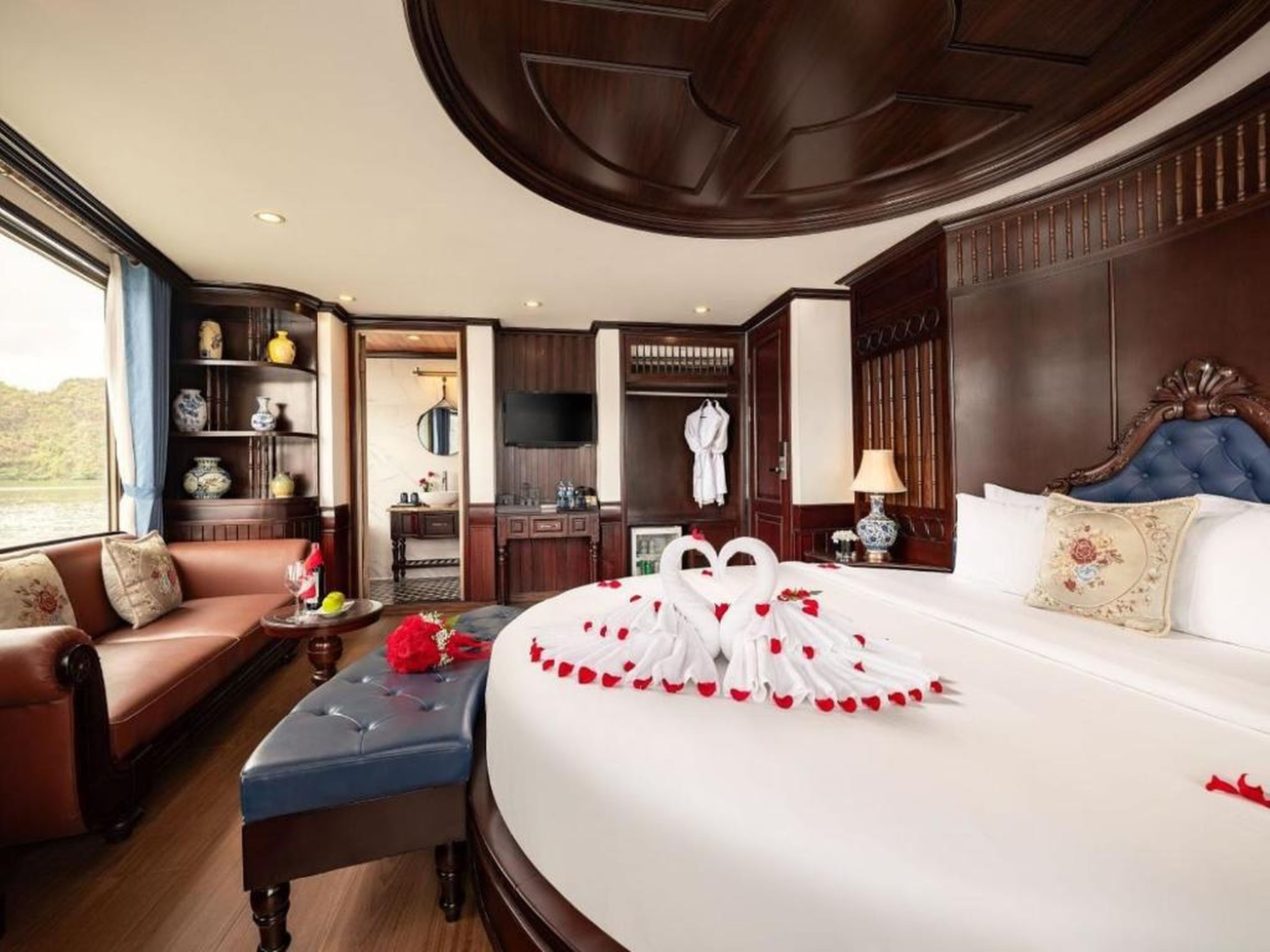 La Casta Regal 5-Star 2D1N - Lan Ha - Balcony & Bathtub Ocean View - Hình 18