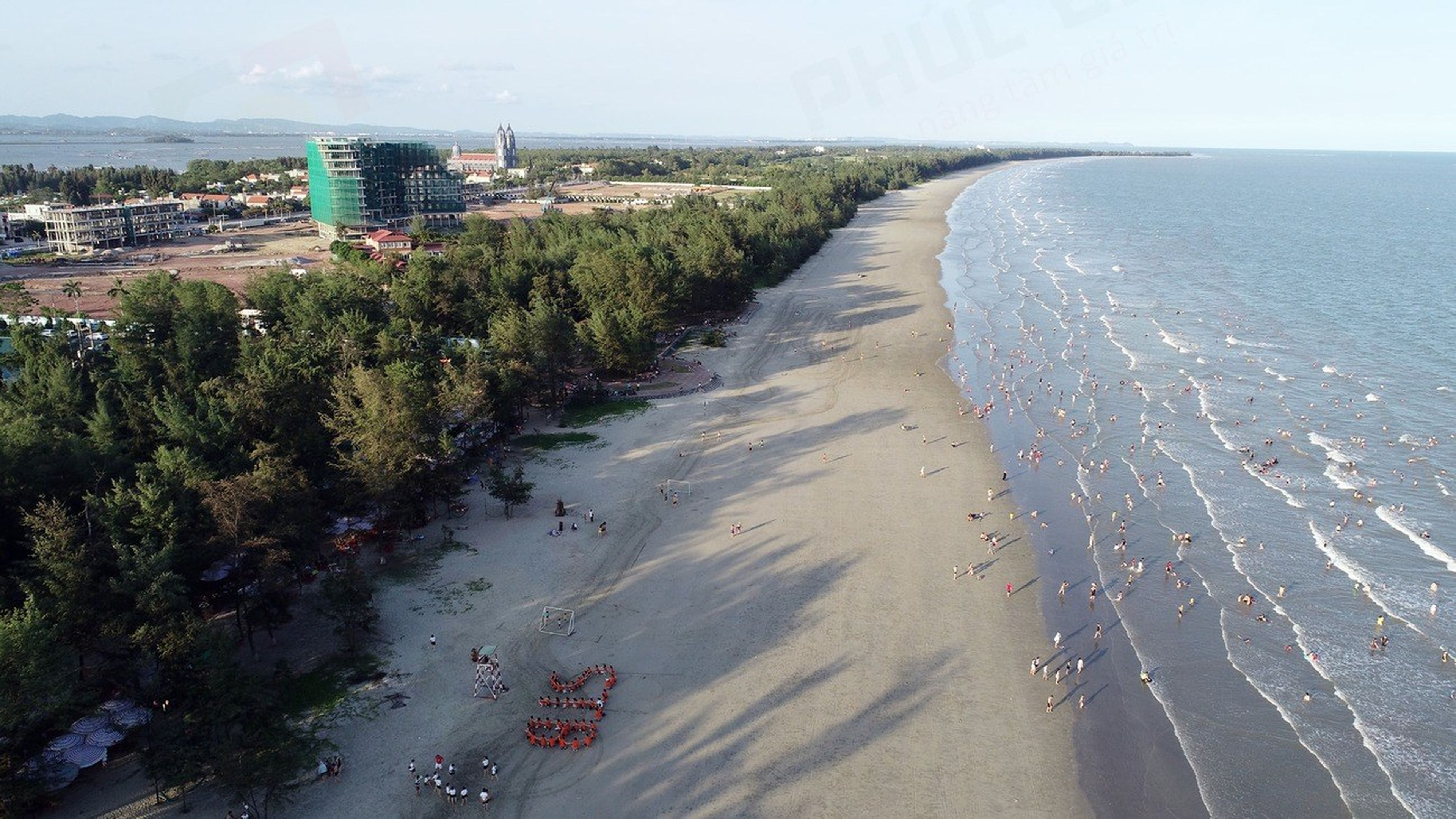 Tips for Independent Travel to Tra Co, Quang Ninh for First-Time Visitors - Hình 1
