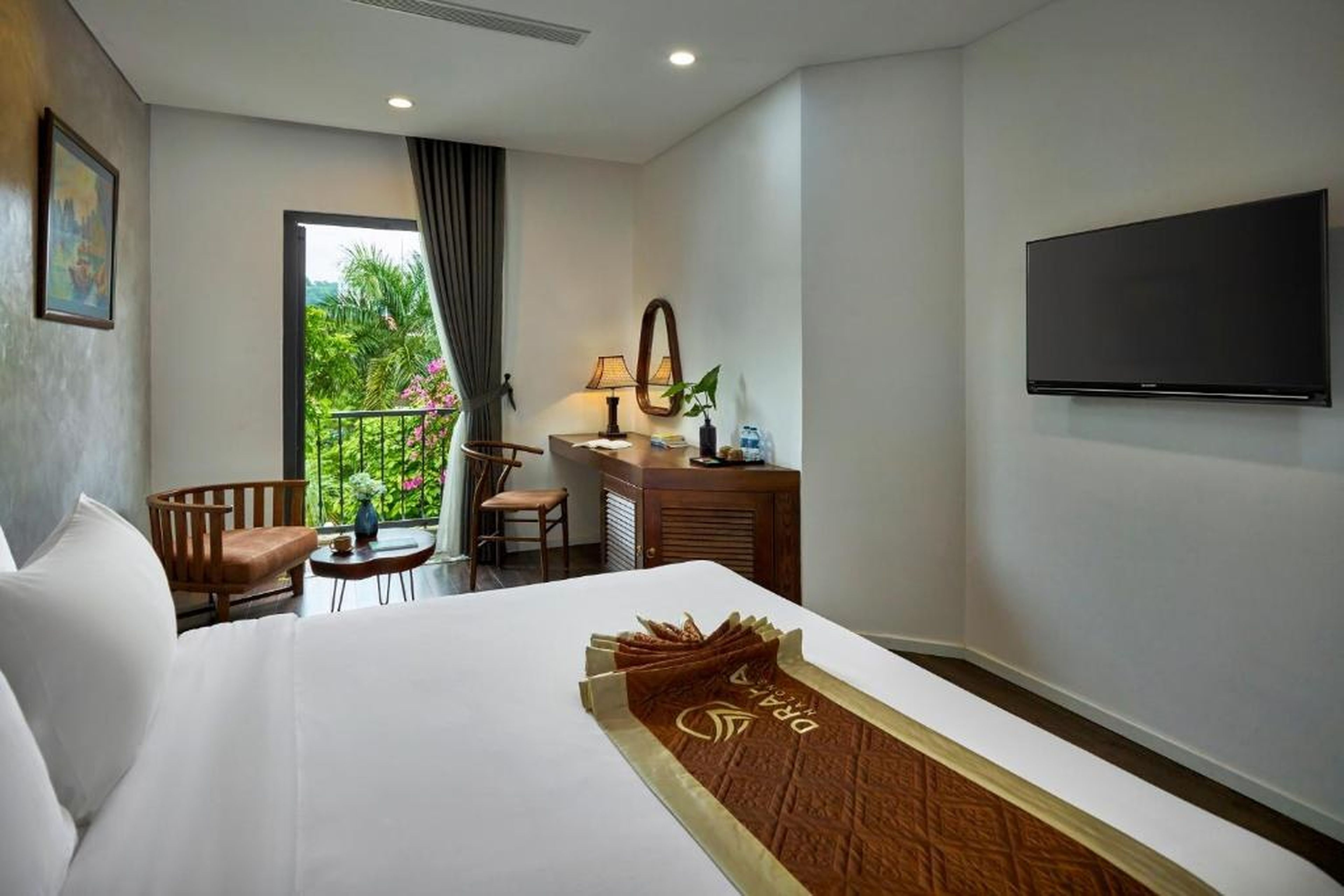 Draha Halong Hotel - Serenity, Charm and Nature - Preferred by Western Travelers - Hình 45