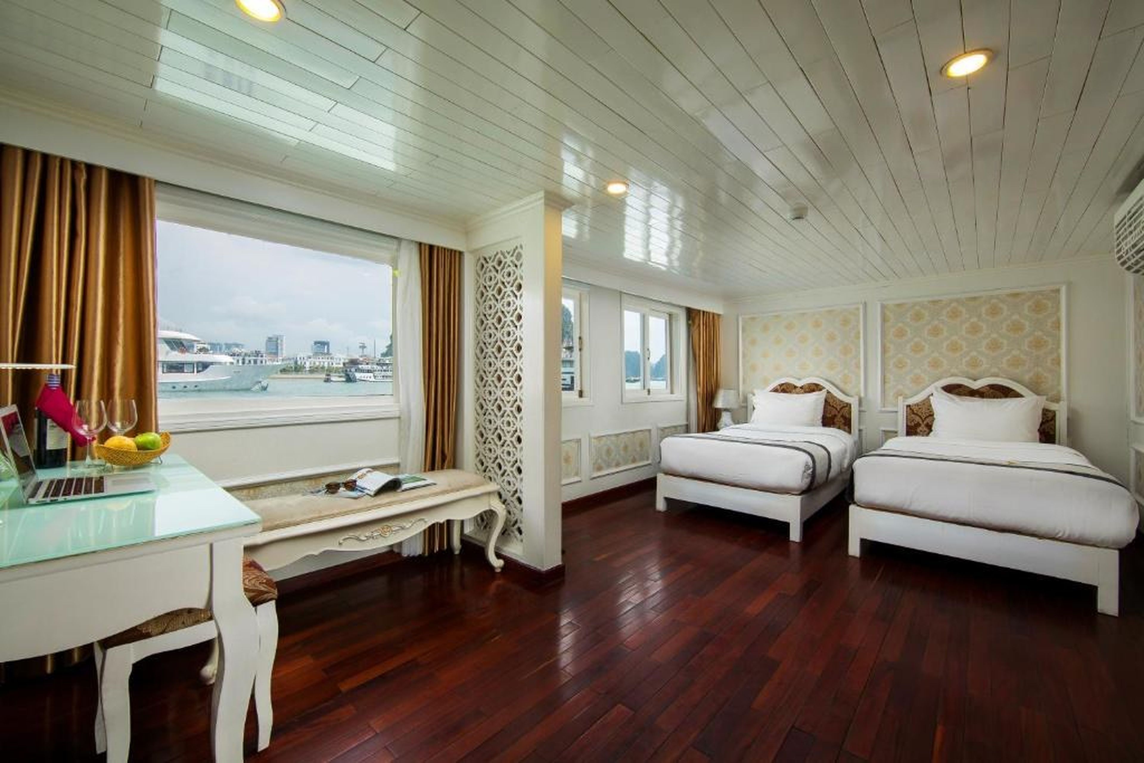 Signature Royal Halong Cruise - Hình 19
