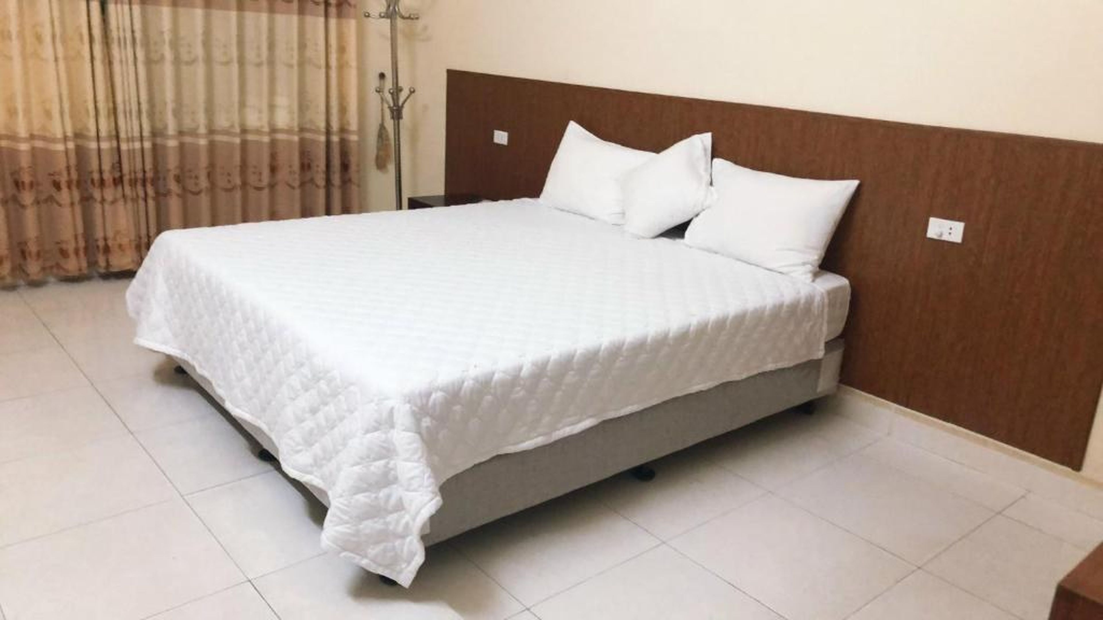 Thế Song Hotel - Hình 2