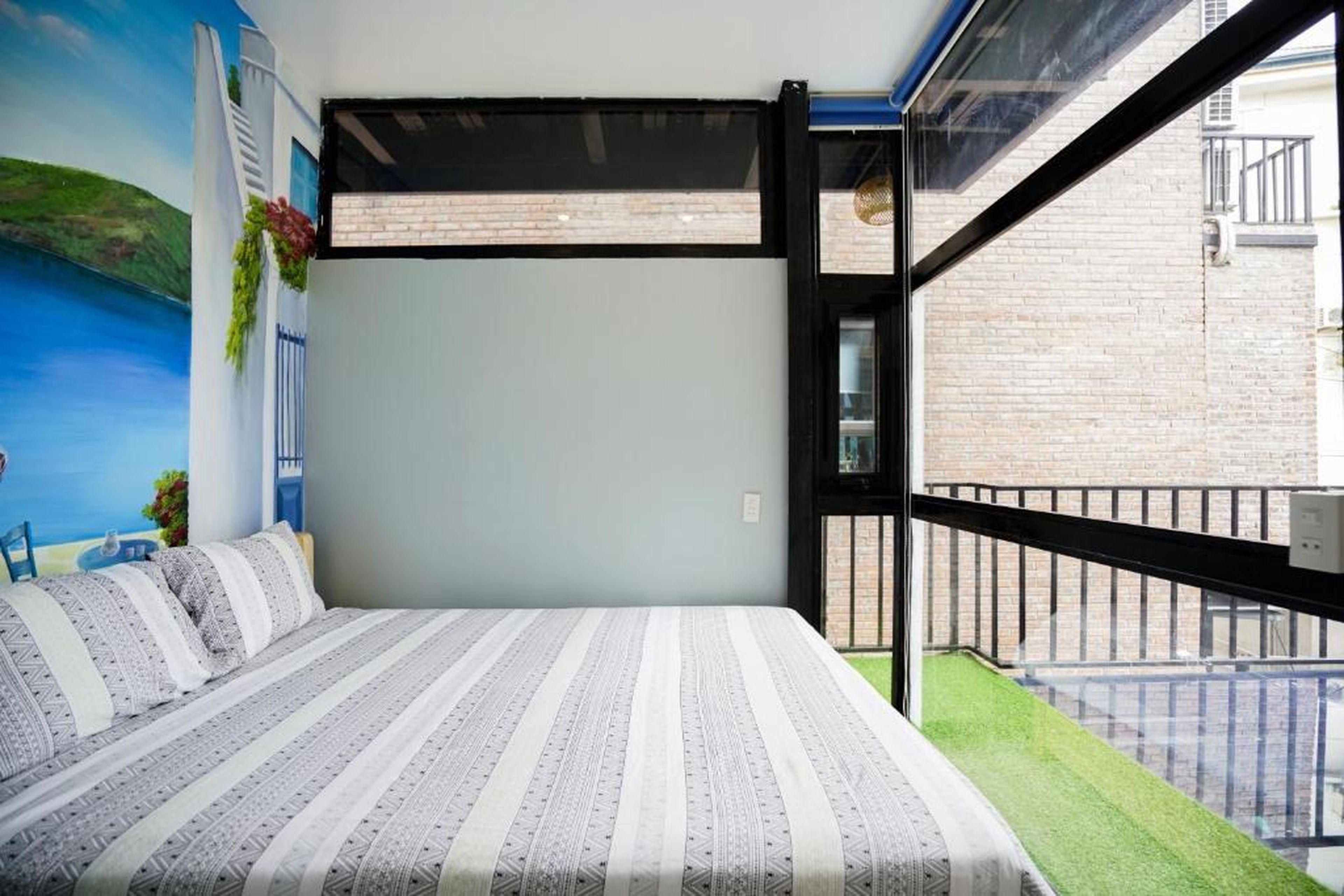 Private room in Halong center-Almor Homestay - Hình 24
