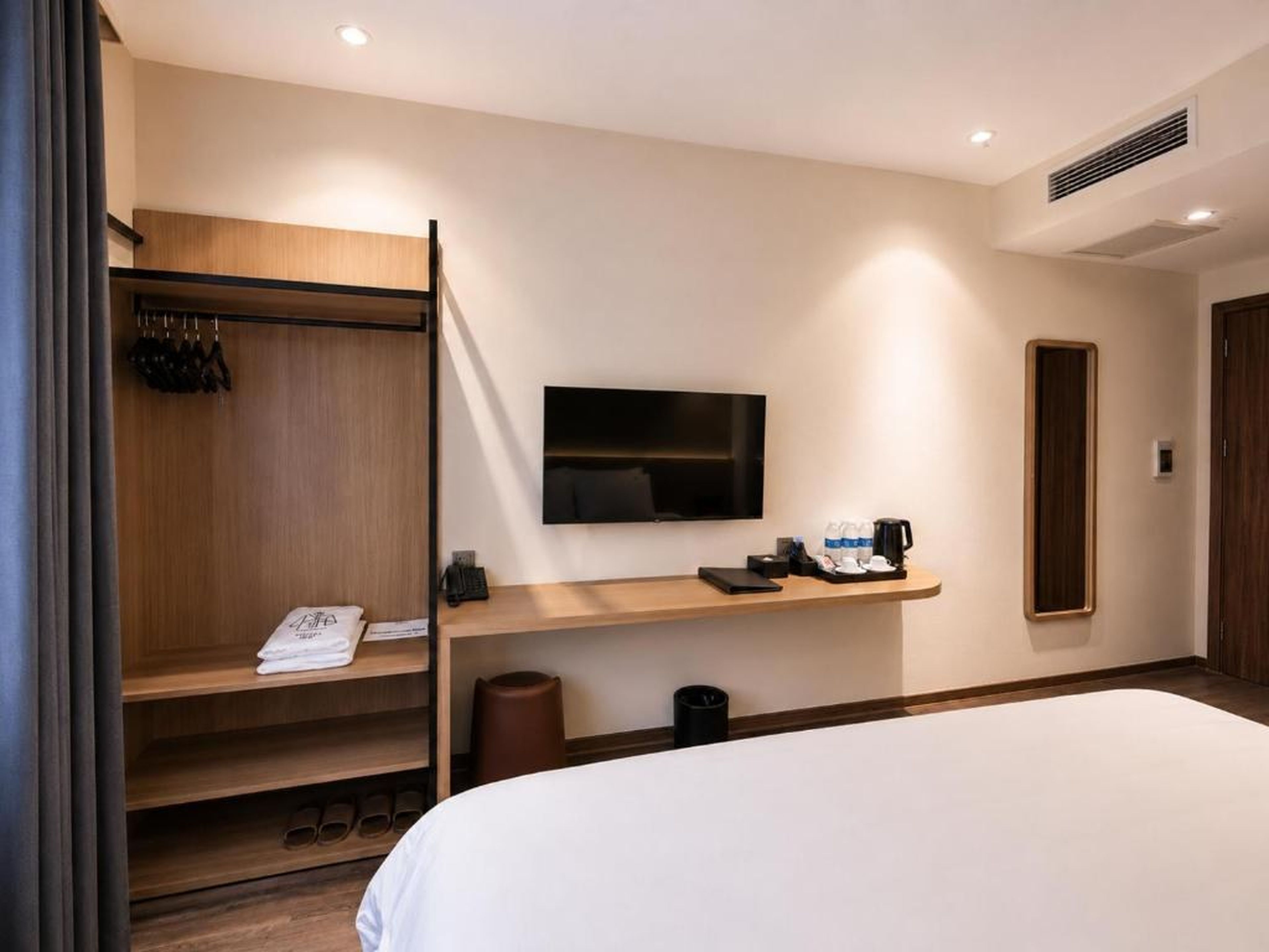 Chu Gia hotel - Móng Cái - Hình 43
