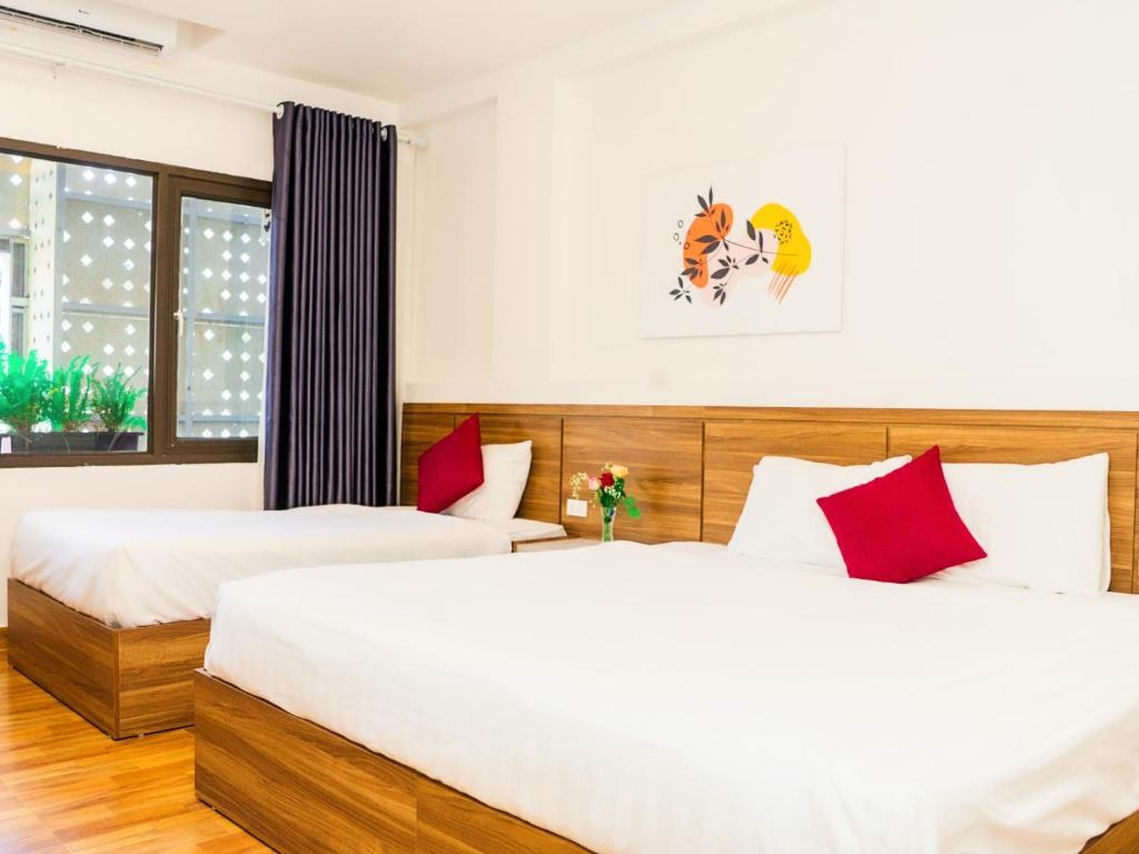 Bai Chay Panda Hotel - Hình 19